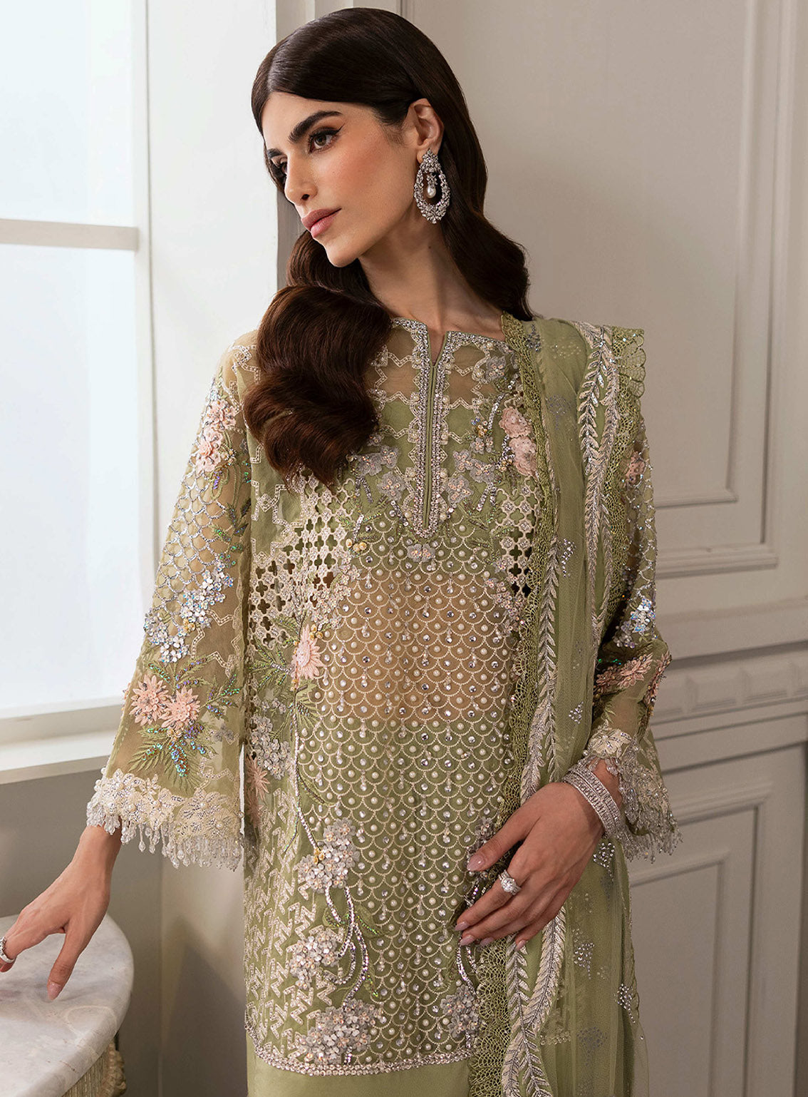 Crimson X Saira Shakira Embroidered Organza 3 Piece Unstitched Suit CSS24W D-03 SPARKLE CASCADE Crimson X Saira Shakira Embroidered Organza 3 Piece Unstitched Suit CSS24W D-03 SPARKLE CASCADE