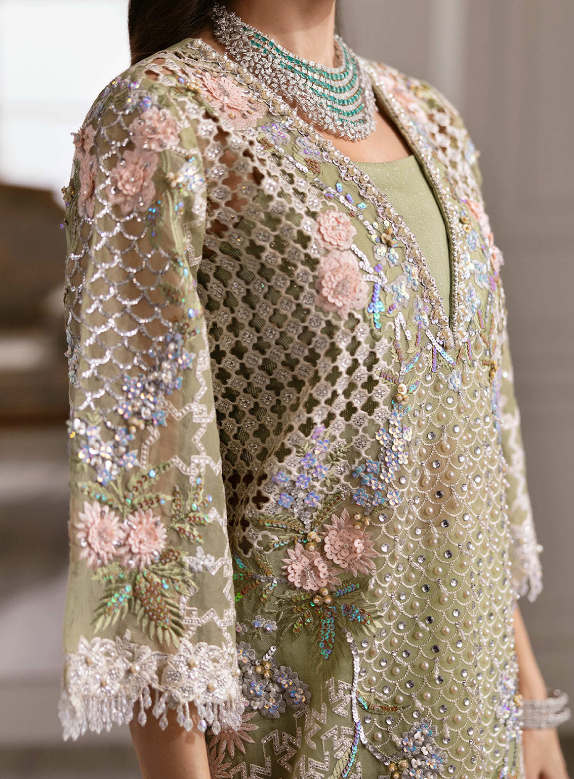 Crimson X Saira Shakira Embroidered Organza 3 Piece Unstitched Suit CSS24W D-03 SPARKLE CASCADE Crimson X Saira Shakira Embroidered Organza 3 Piece Unstitched Suit CSS24W D-03 SPARKLE CASCADE