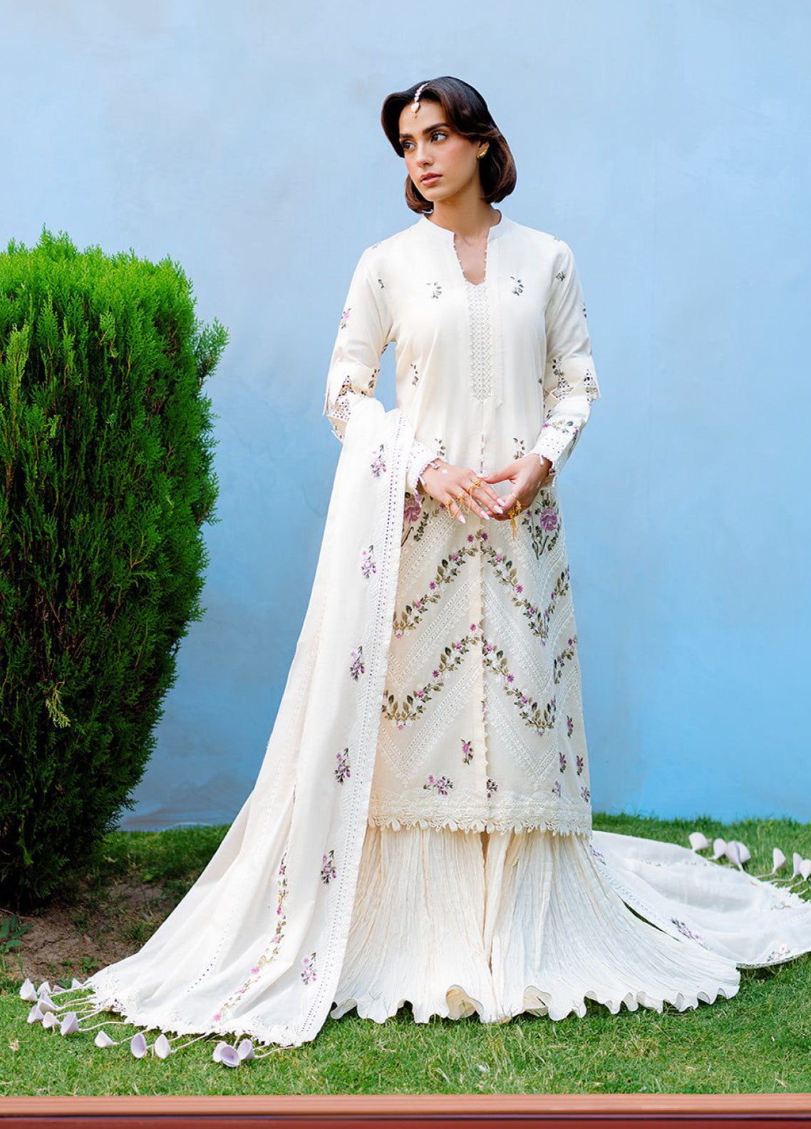 Cross Stitch Embroidered Lawn 3 Piece Unstitched Suit CS25EL D-PETAL PARADISE Cross Stitch Embroidered Lawn 3 Piece Unstitched Suit CS25EL D-PETAL PARADISE