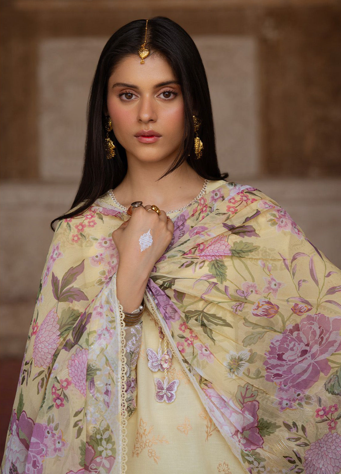 Cross Stitch Embroidered Lawn 3 Piece Unstitched Suit CS25EL D-RADIANT MUSE Cross Stitch Embroidered Lawn 3 Piece Unstitched Suit CS25EL D-RADIANT MUSE
