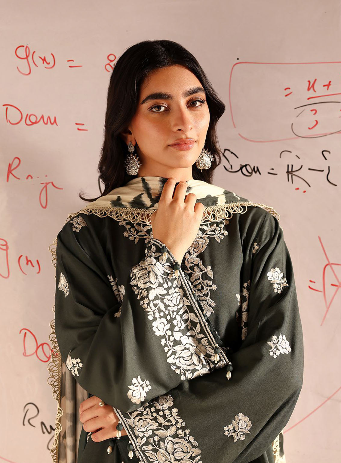 Cross Stitch Embroidered Linen 3 Piece Unstitched Suit CS25WKLM D-10 VINTAGE GRAY Cross Stitch Embroidered Linen 3 Piece Unstitched Suit CS25WKLM D-10 VINTAGE GRAY