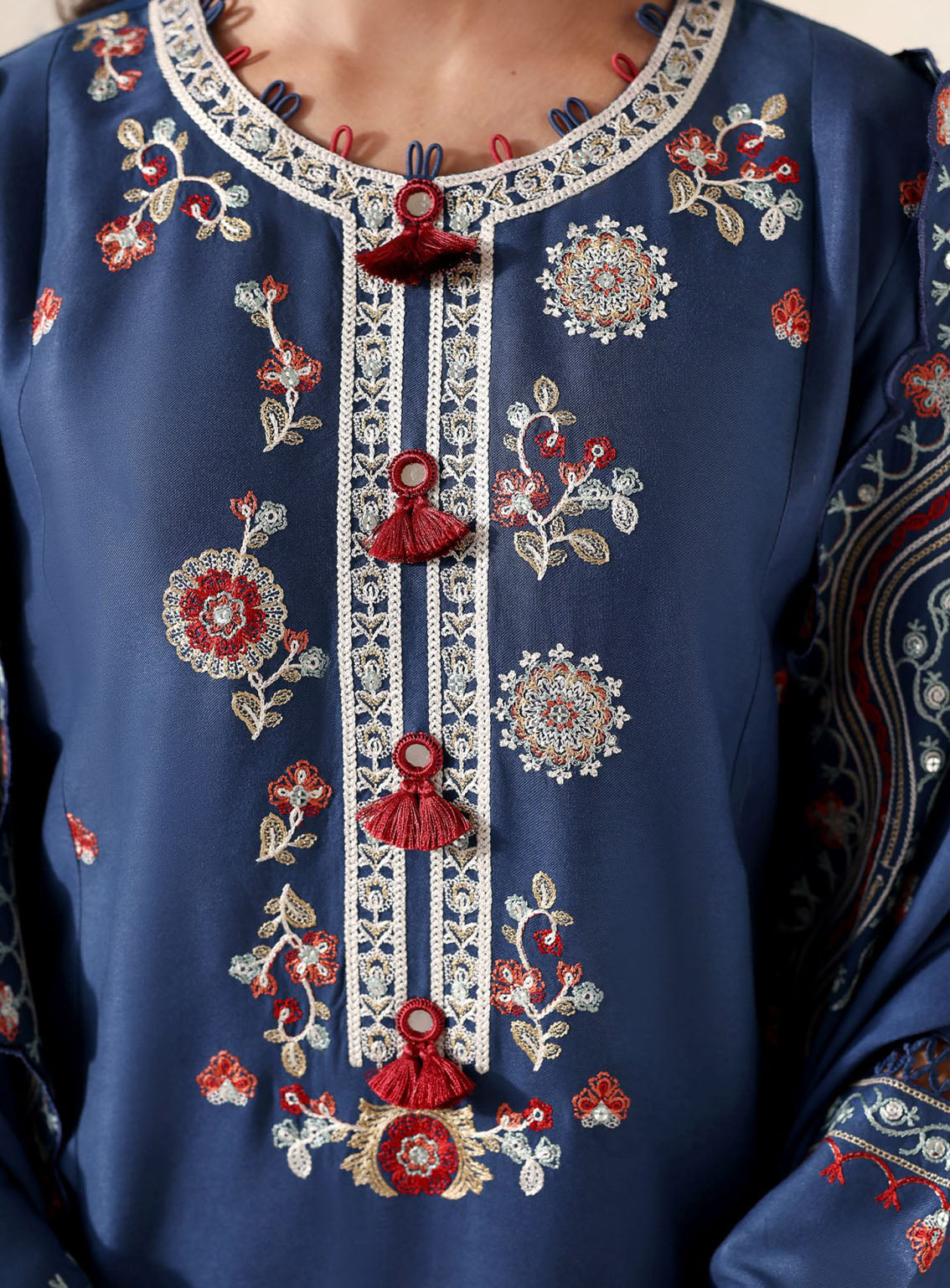 Cross Stitch Embroidered Marina 3 Piece Unstitched Suit CS25WKLM D-19 MOONLIT GARDEN Cross Stitch Embroidered Marina 3 Piece Unstitched Suit CS25WKLM D-19 MOONLIT GARDEN