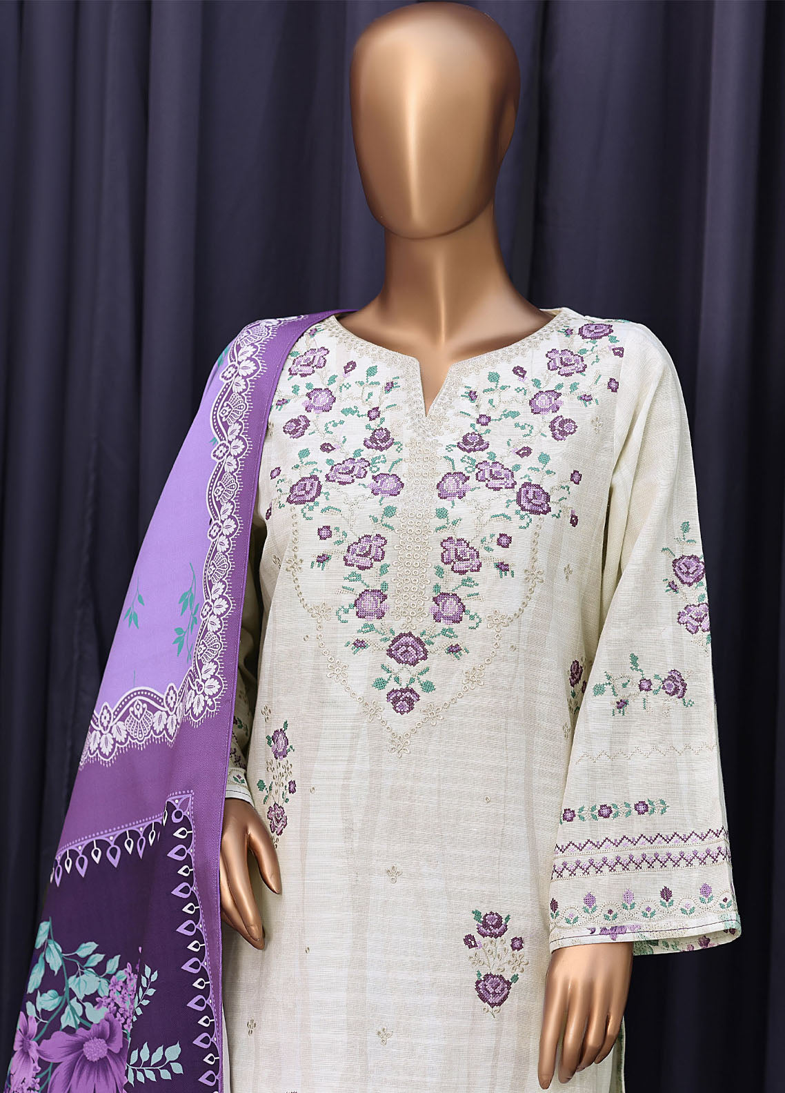 Cross Stitch By HZ Textiles Embroidered Khaddar 3 Piece Stitched Suit HZ25CSEK D-2520 Cross Stitch By HZ Textiles Embroidered Khaddar 3 Piece Stitched Suit HZ25CSEK D-2520