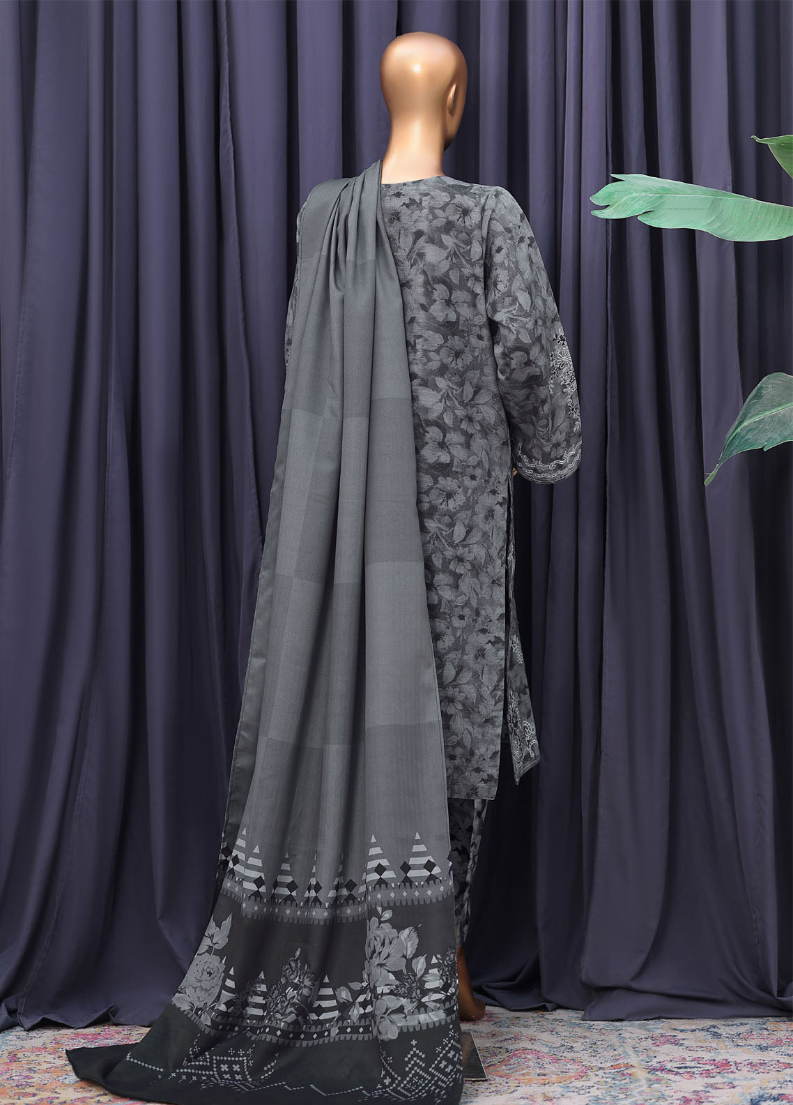 Cross Stitch By HZ Textiles Embroidered Khaddar 3 Piece Stitched Suit HZ25CSEK D-2523 Cross Stitch By HZ Textiles Embroidered Khaddar 3 Piece Stitched Suit HZ25CSEK D-2523