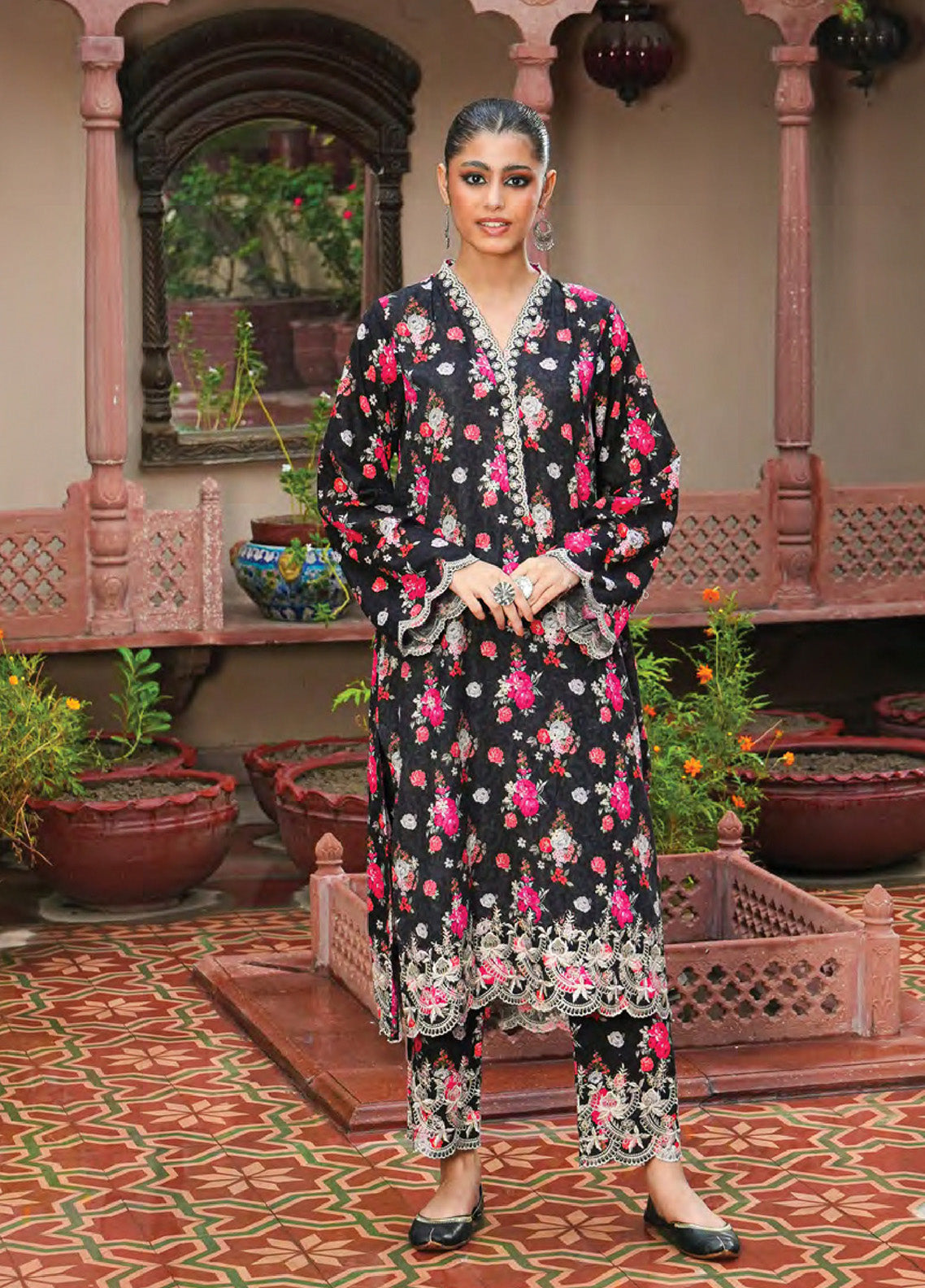 Daastan By LSM Lakhany Embroidered Khaddar 2 Piece Stitched Suit LSM24D LG-SK-0250 Daastan By LSM Lakhany Embroidered Khaddar 2 Piece Stitched Suit LSM24D LG-SK-0250