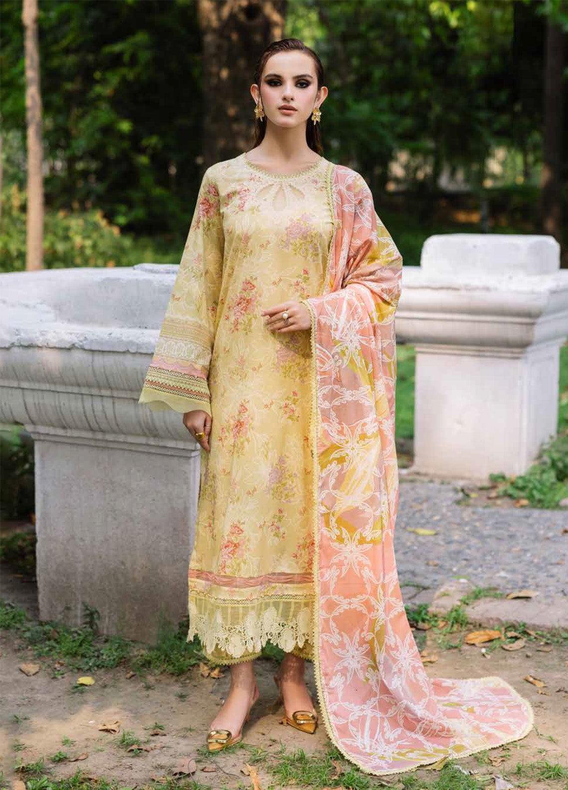 Daily Delights By Nureh Chikankari Embroidered Lawn 3 Piece Unstitched Suit NU25DD D-04 Daily Delights By Nureh Chikankari Embroidered Lawn 3 Piece Unstitched Suit NU25DD D-04