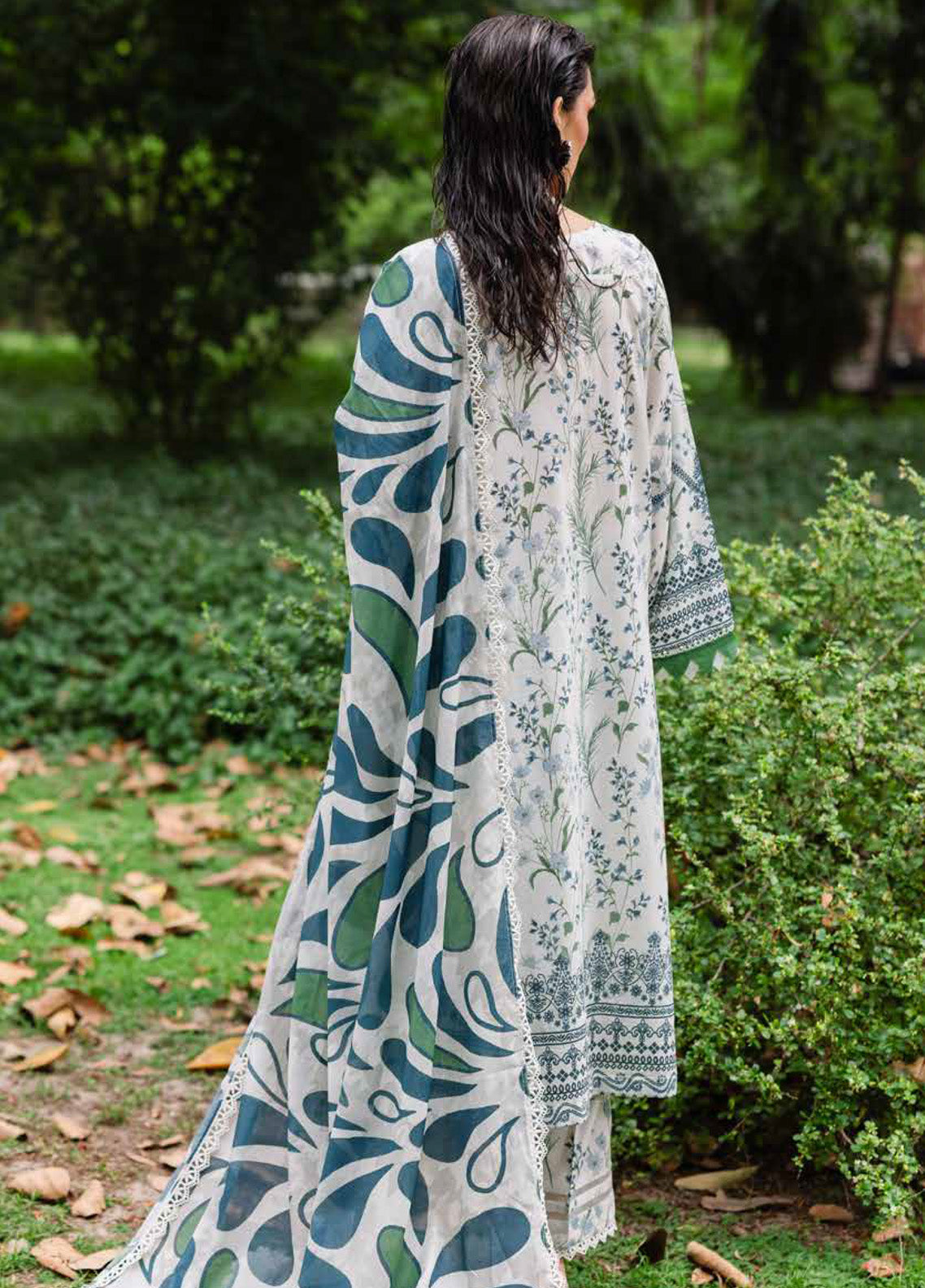 Daily Delights By Nureh Chikankari Embroidered Lawn 3 Piece Unstitched Suit NU25DD D-07 Daily Delights By Nureh Chikankari Embroidered Lawn 3 Piece Unstitched Suit NU25DD D-07