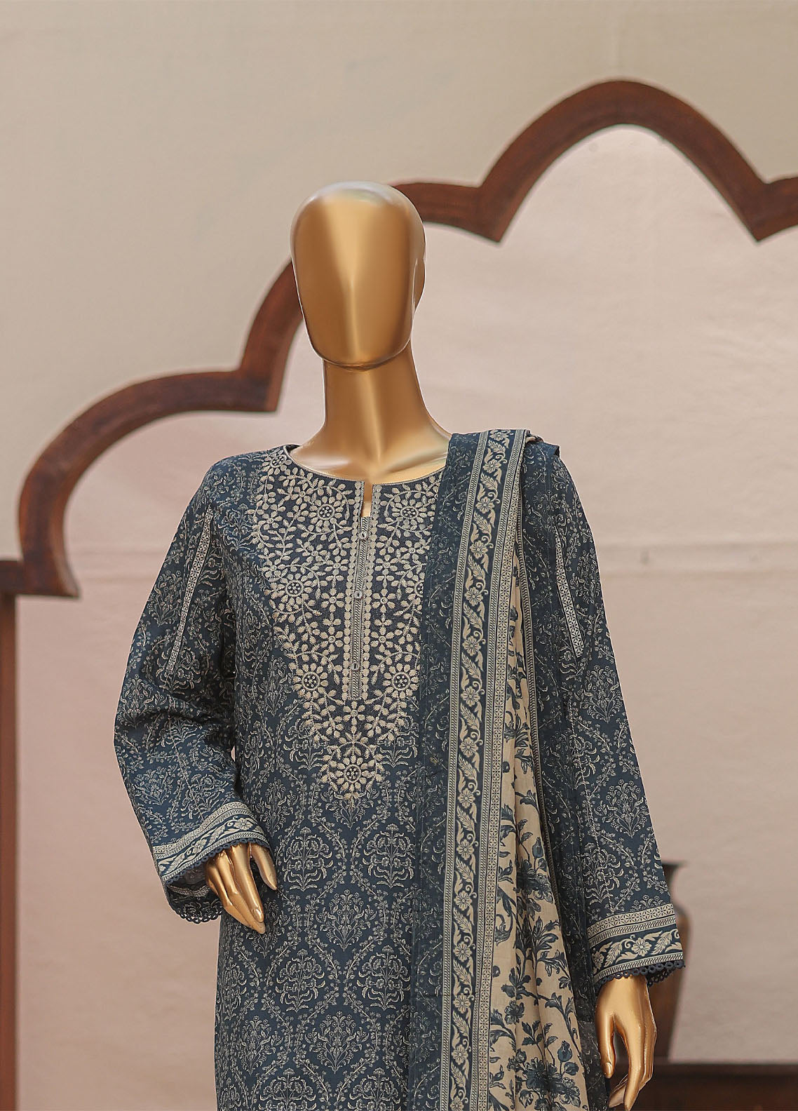 Daily Wear By HZ Textiles Premium Embroidered Lawn 3 Piece Unstitched Suit HZ26DW D-PDW-3103 Daily Wear By HZ Textiles Premium Embroidered Lawn 3 Piece Unstitched Suit HZ26DW D-PDW-3103