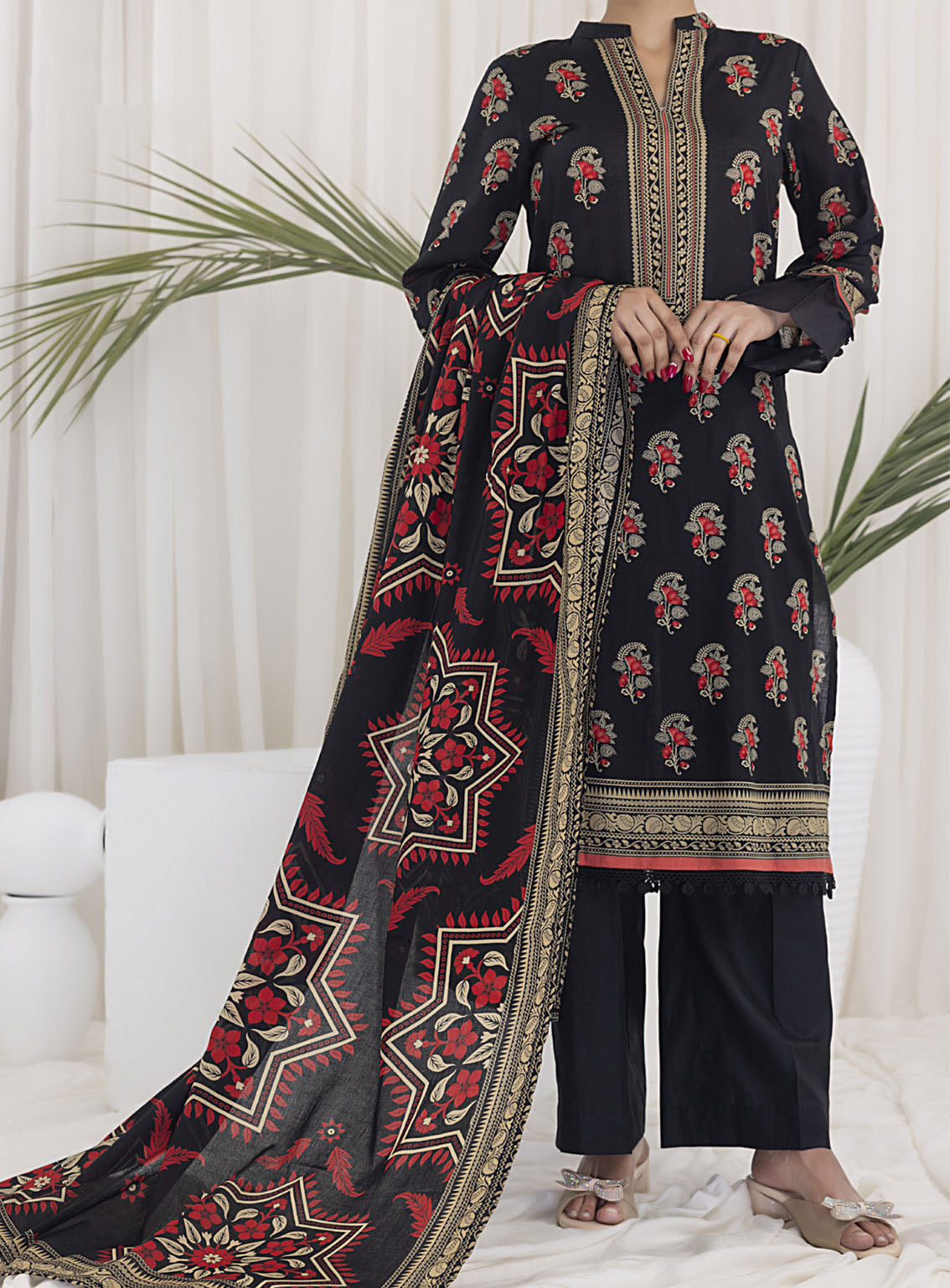 Daman By VS Textile Printed Lawn 3 Piece Unstitched Suit VSU24DPL D-2925B Daman By VS Textile Printed Lawn 3 Piece Unstitched Suit VSU24DPL D-2925B