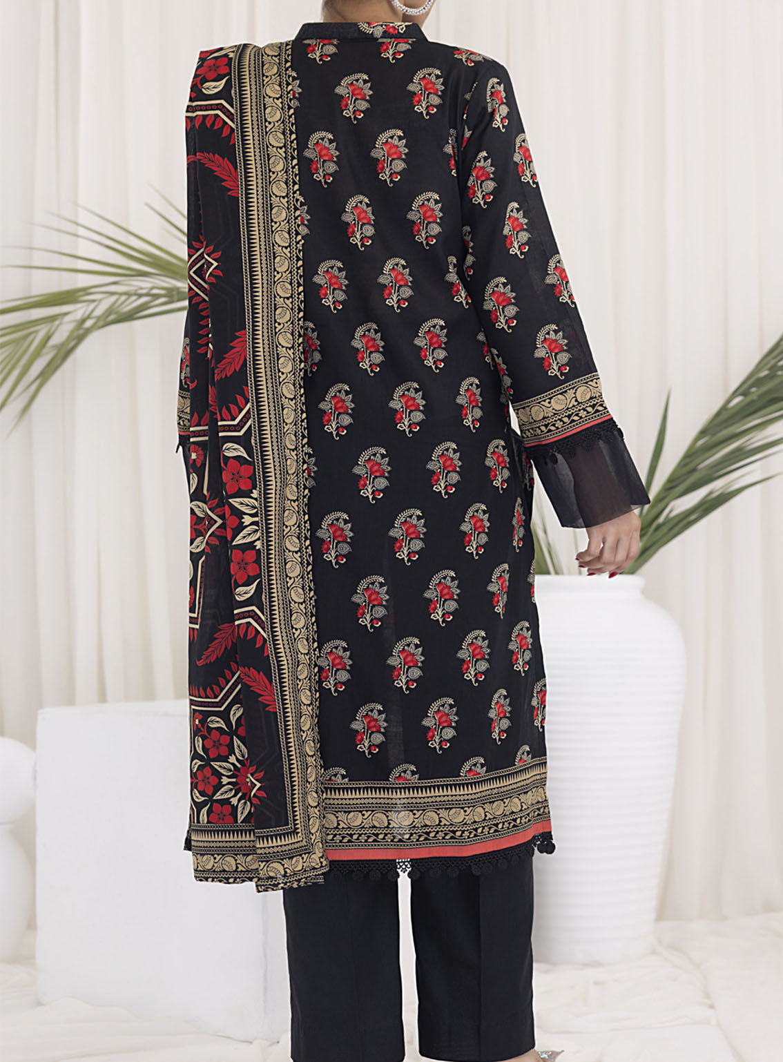 Daman By VS Textile Printed Lawn 3 Piece Unstitched Suit VSU24DPL D-2925B Daman By VS Textile Printed Lawn 3 Piece Unstitched Suit VSU24DPL D-2925B