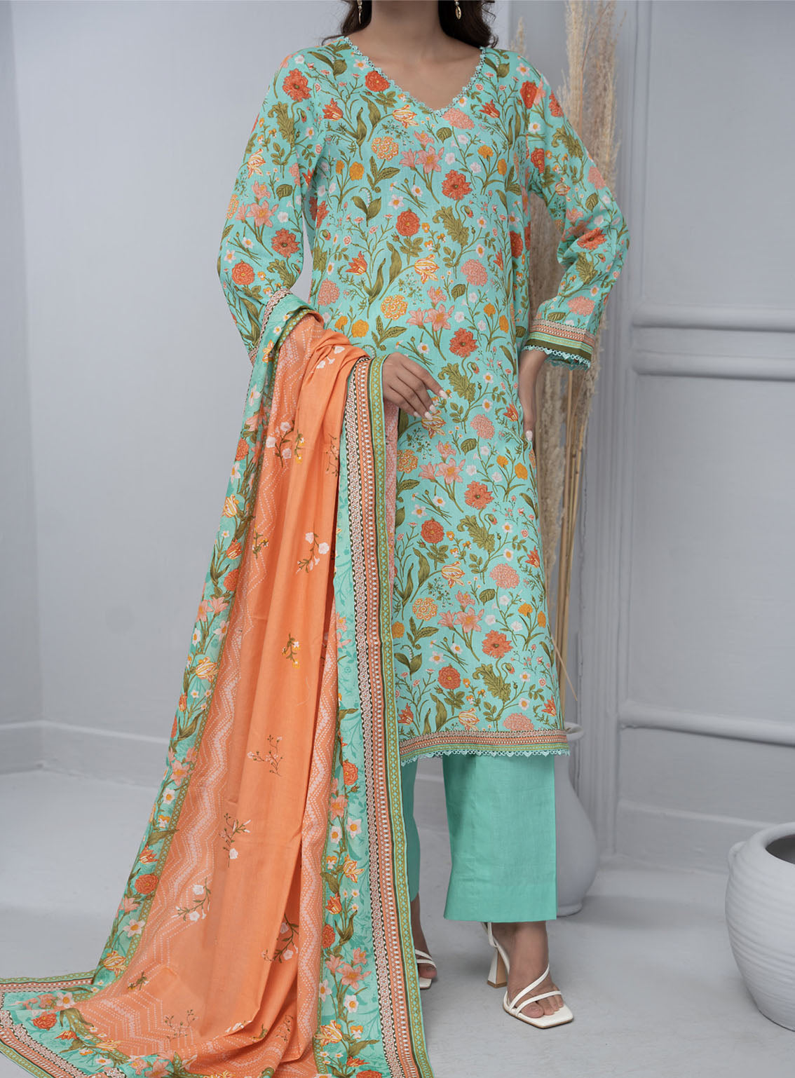 Daman By VS Textile Printed Lawn 3 Piece Unstitched Suit VSU24DPL D-2929A Daman By VS Textile Printed Lawn 3 Piece Unstitched Suit VSU24DPL D-2929A
