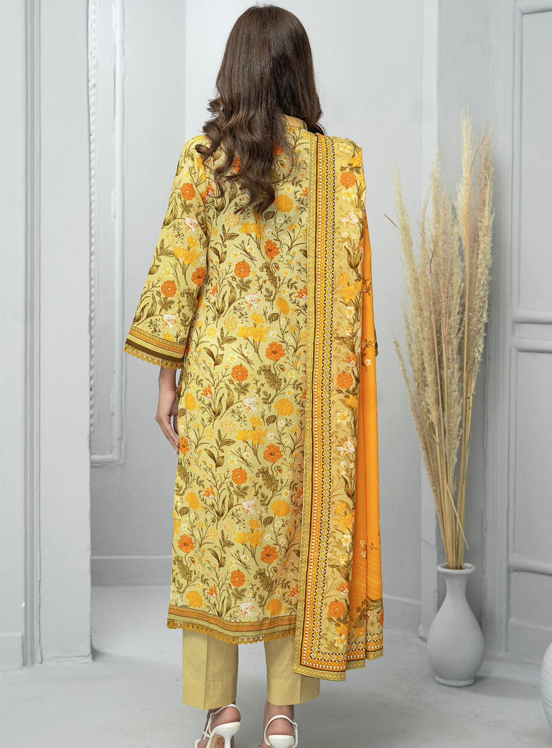 Daman By VS Textile Printed Lawn 3 Piece Unstitched Suit VSU24DPL D-2929B Daman By VS Textile Printed Lawn 3 Piece Unstitched Suit VSU24DPL D-2929B