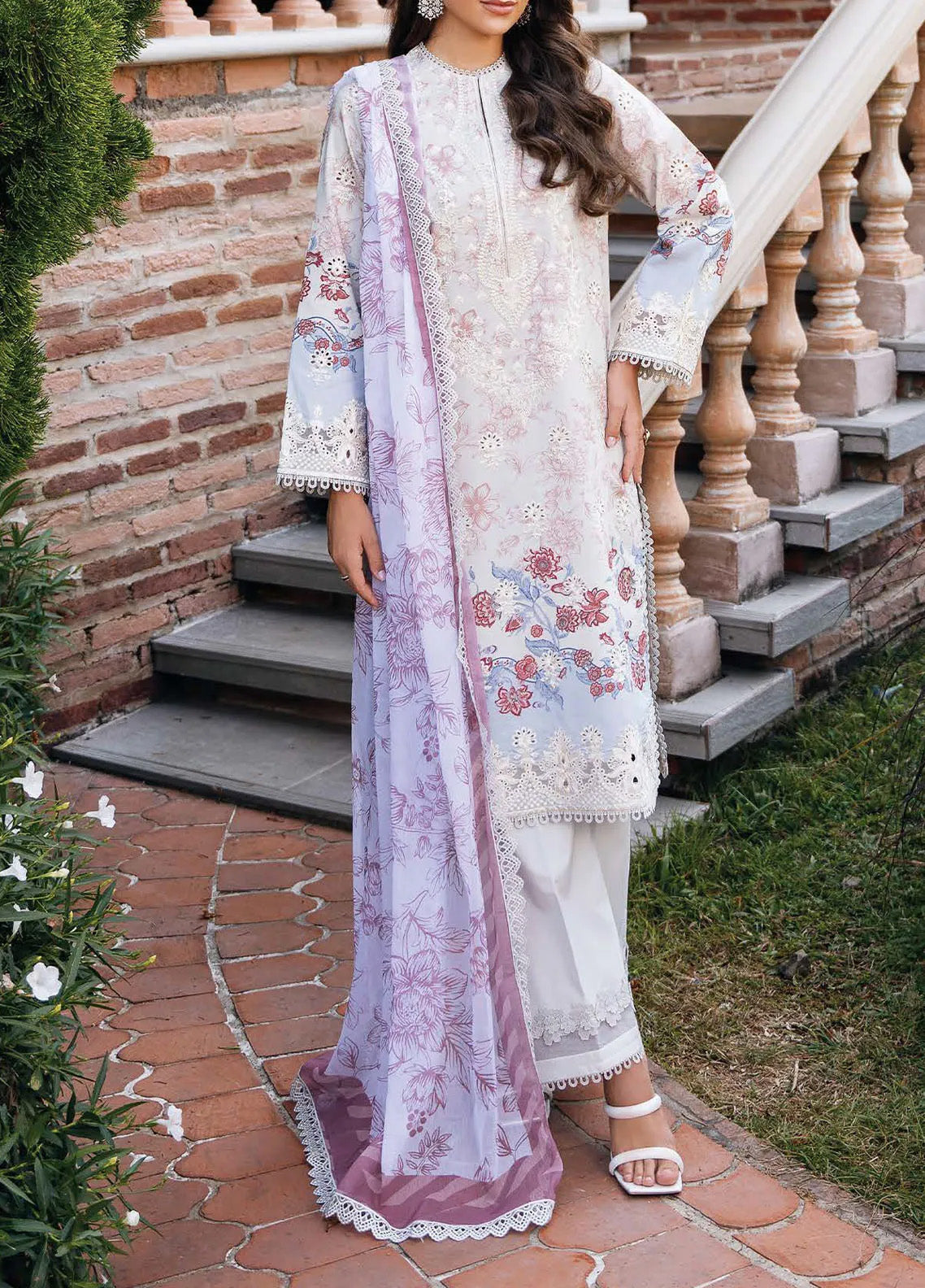 Damask The Holiday By Afrozeh Embroidered Lawn 3 Piece Unstitched Suit AF24DH D-02 OPALINE B Damask The Holiday By Afrozeh Embroidered Lawn 3 Piece Unstitched Suit AF24DH D-02 OPALINE B