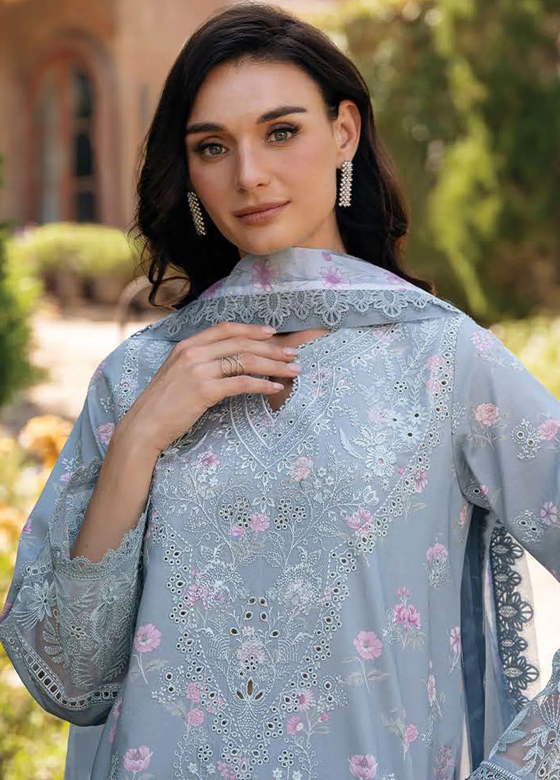 Damask The Holiday By Afrozeh Embroidered Lawn 3 Piece Unstitched Suit AF24DH D-09 MAELIS A Damask The Holiday By Afrozeh Embroidered Lawn 3 Piece Unstitched Suit AF24DH D-09 MAELIS A