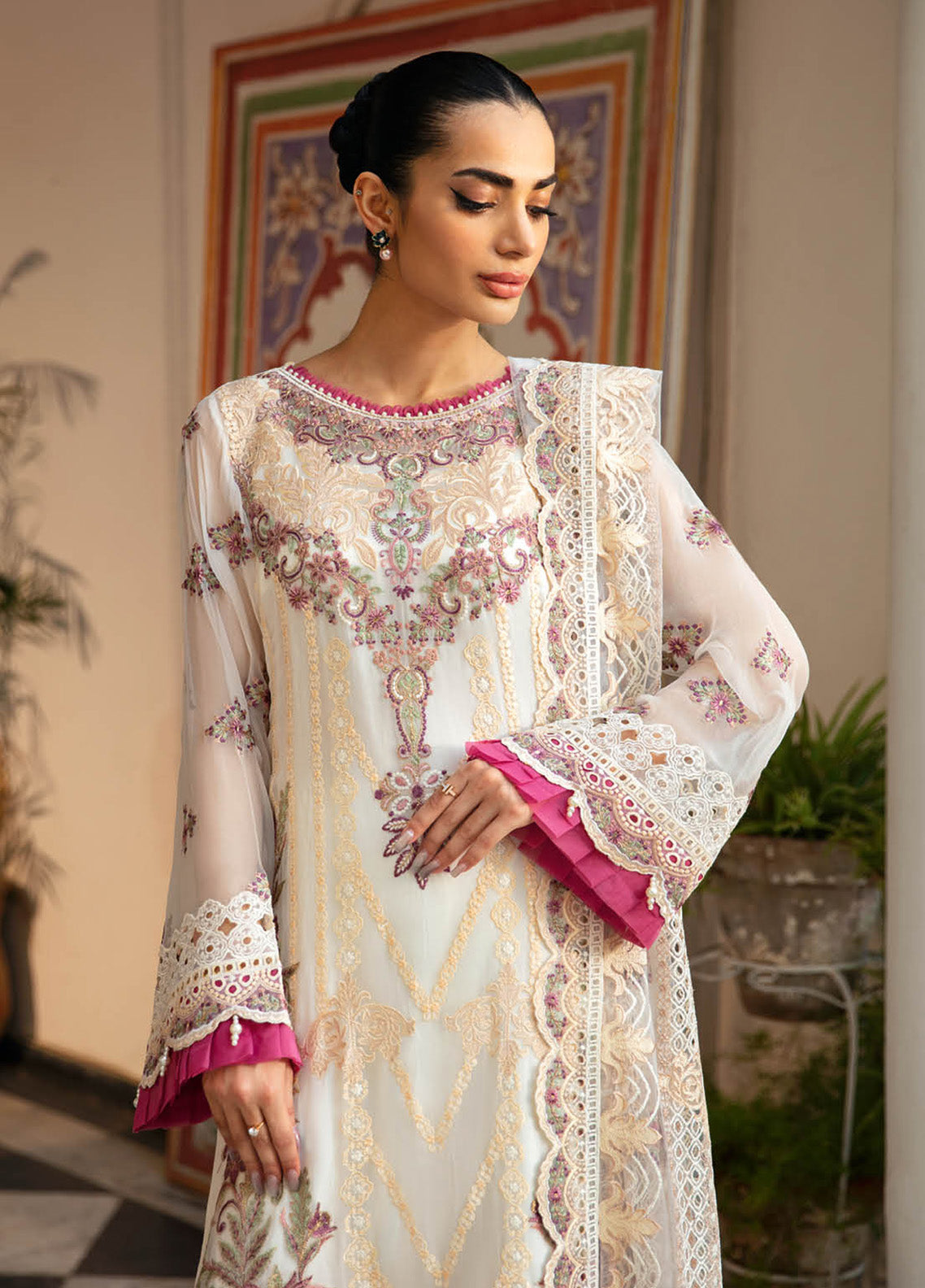 Dastak By Ramsha Embroidered Chiffon 3 Piece Unstitched Suit RM24DV1 Q-107 Dastak By Ramsha Embroidered Chiffon 3 Piece Unstitched Suit RM24DV1 Q-107