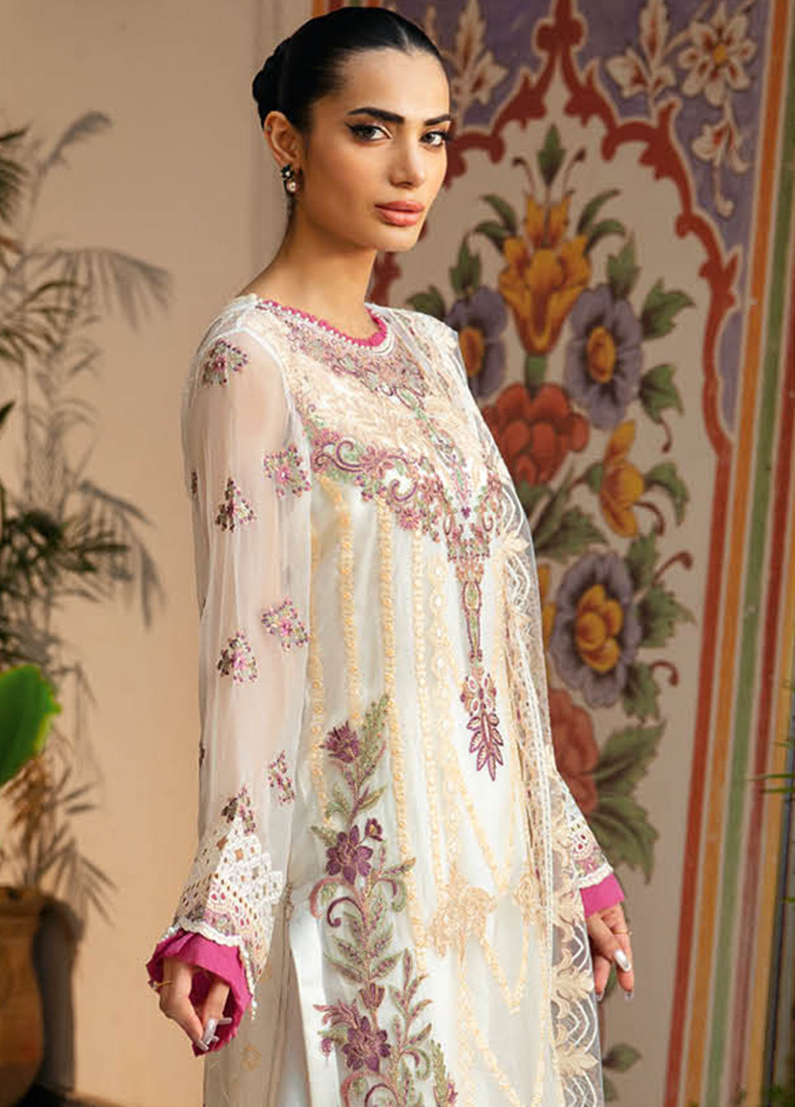 Dastak By Ramsha Embroidered Chiffon 3 Piece Unstitched Suit RM24DV1 Q-107 Dastak By Ramsha Embroidered Chiffon 3 Piece Unstitched Suit RM24DV1 Q-107