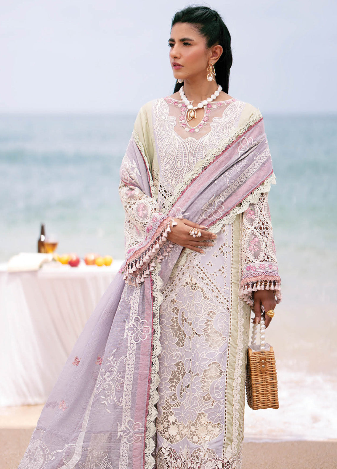 Dastan By AJR Couture Embroidered Lawn 3 Piece Unstitched Suit AJR25DLL D-01 WAVE Dastan By AJR Couture Embroidered Lawn 3 Piece Unstitched Suit AJR25DLL D-01 WAVE