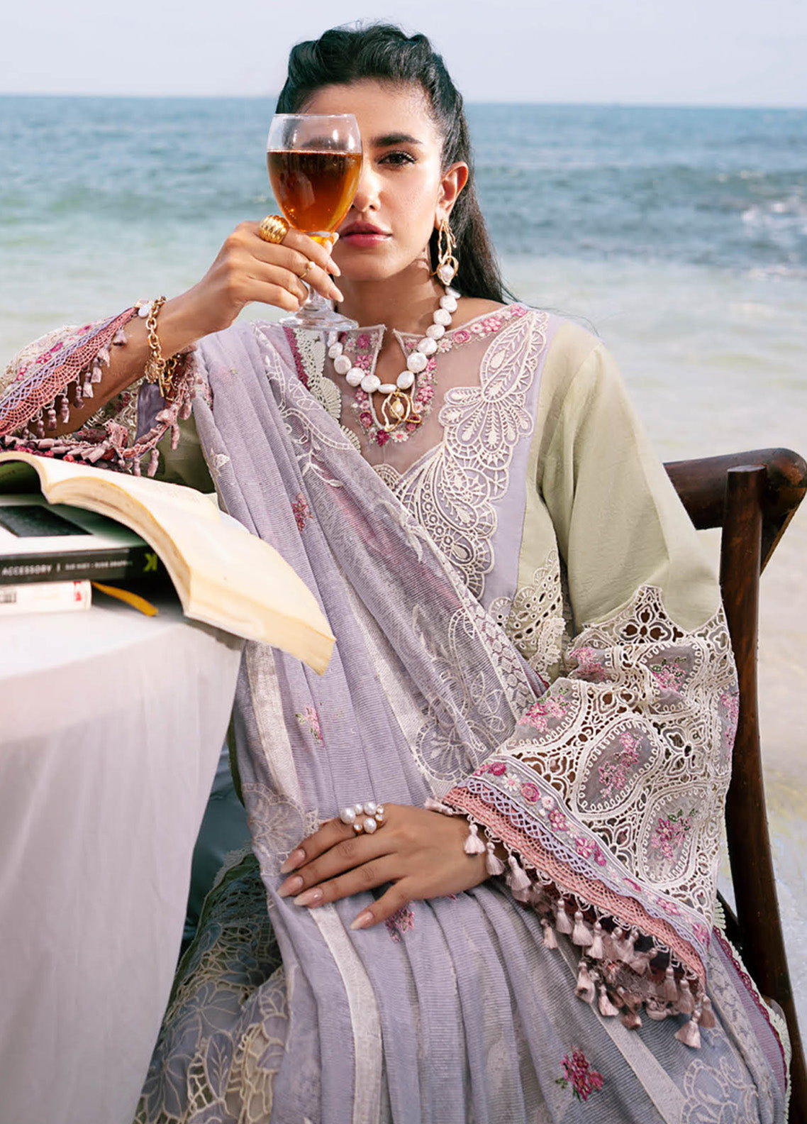 Dastan By AJR Couture Embroidered Lawn 3 Piece Unstitched Suit AJR25DLL D-01 WAVE Dastan By AJR Couture Embroidered Lawn 3 Piece Unstitched Suit AJR25DLL D-01 WAVE