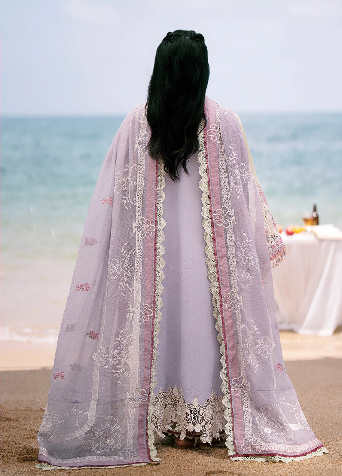 Dastan By AJR Couture Embroidered Lawn 3 Piece Unstitched Suit AJR25DLL D-01 WAVE Dastan By AJR Couture Embroidered Lawn 3 Piece Unstitched Suit AJR25DLL D-01 WAVE