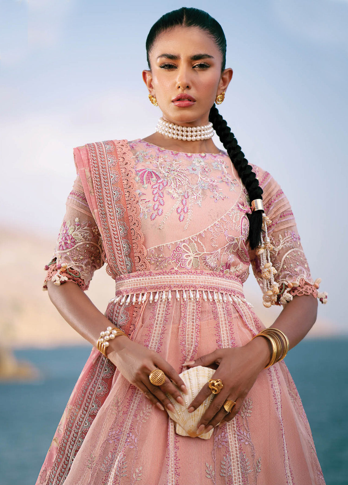 Dastan By AJR Couture Embroidered Lawn 3 Piece Unstitched Suit AJR25DLL D-04 FLAIR Dastan By AJR Couture Embroidered Lawn 3 Piece Unstitched Suit AJR25DLL D-04 FLAIR