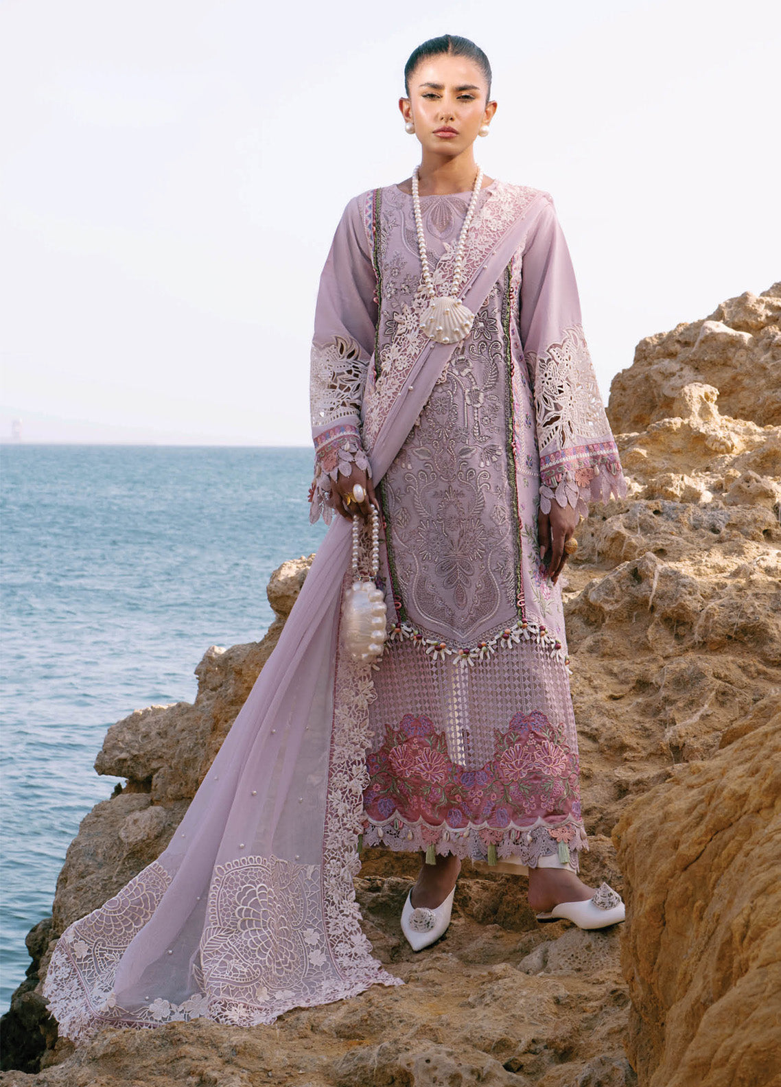 Dastan By AJR Couture Embroidered Lawn 3 Piece Unstitched Suit AJR25DLL D-08 LUXE Dastan By AJR Couture Embroidered Lawn 3 Piece Unstitched Suit AJR25DLL D-08 LUXE