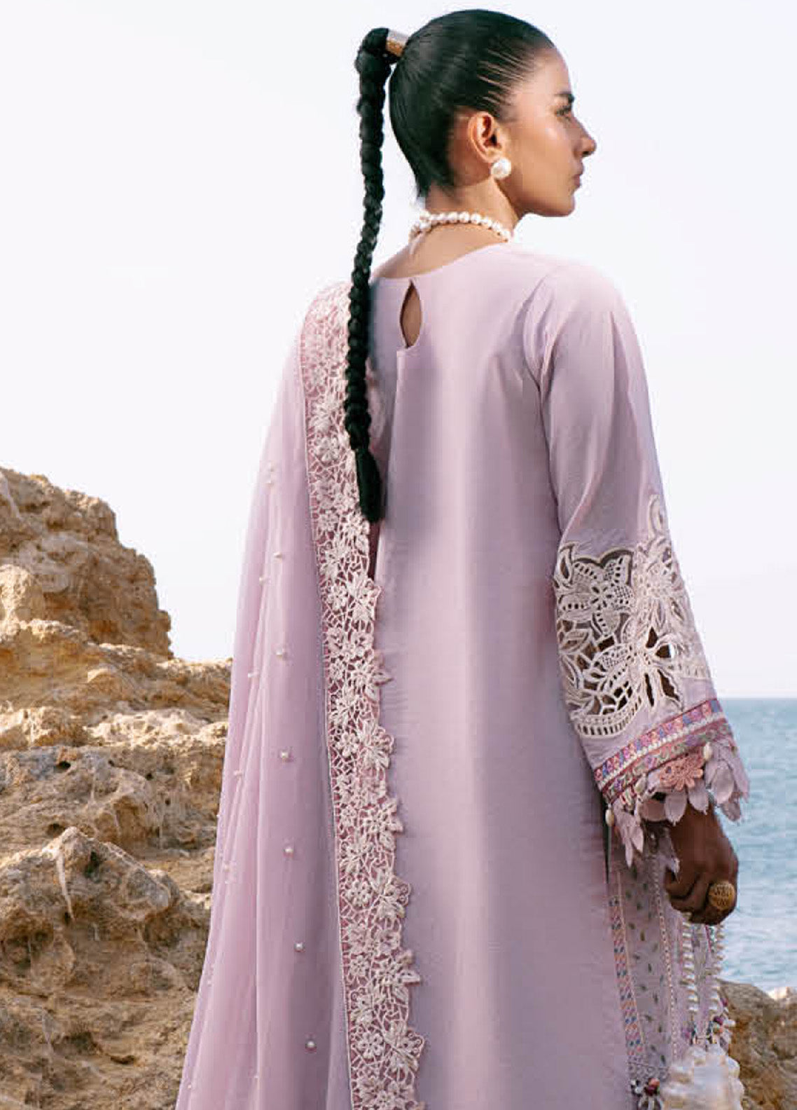 Dastan By AJR Couture Embroidered Lawn 3 Piece Unstitched Suit AJR25DLL D-08 LUXE Dastan By AJR Couture Embroidered Lawn 3 Piece Unstitched Suit AJR25DLL D-08 LUXE