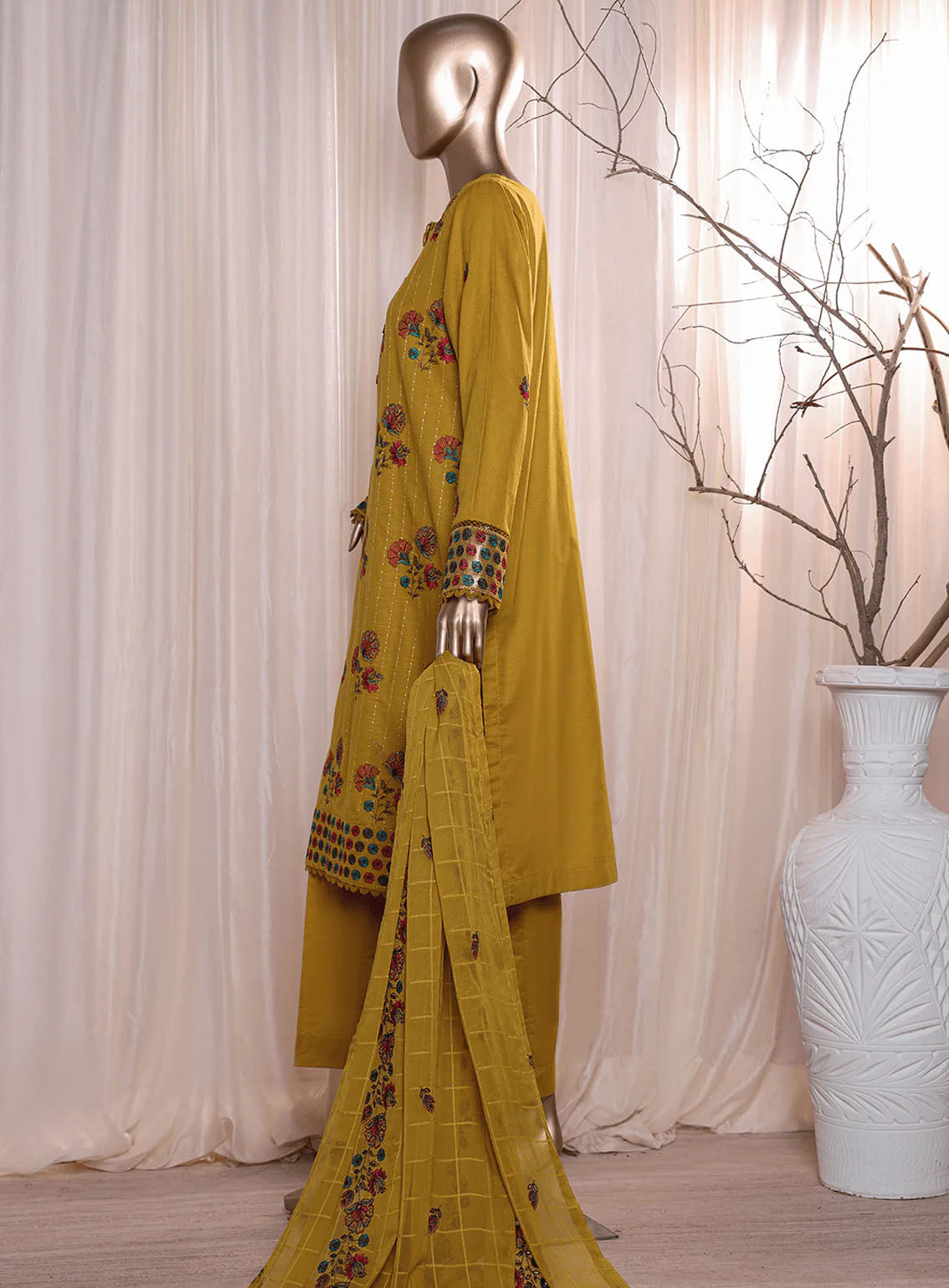 Dastan By HZ Textile Slub Embroidered Lawn 3 Piece Unstitched Suit HZ24DV2 D-01 Dastan By HZ Textile Slub Embroidered Lawn 3 Piece Unstitched Suit HZ24DV2 D-01
