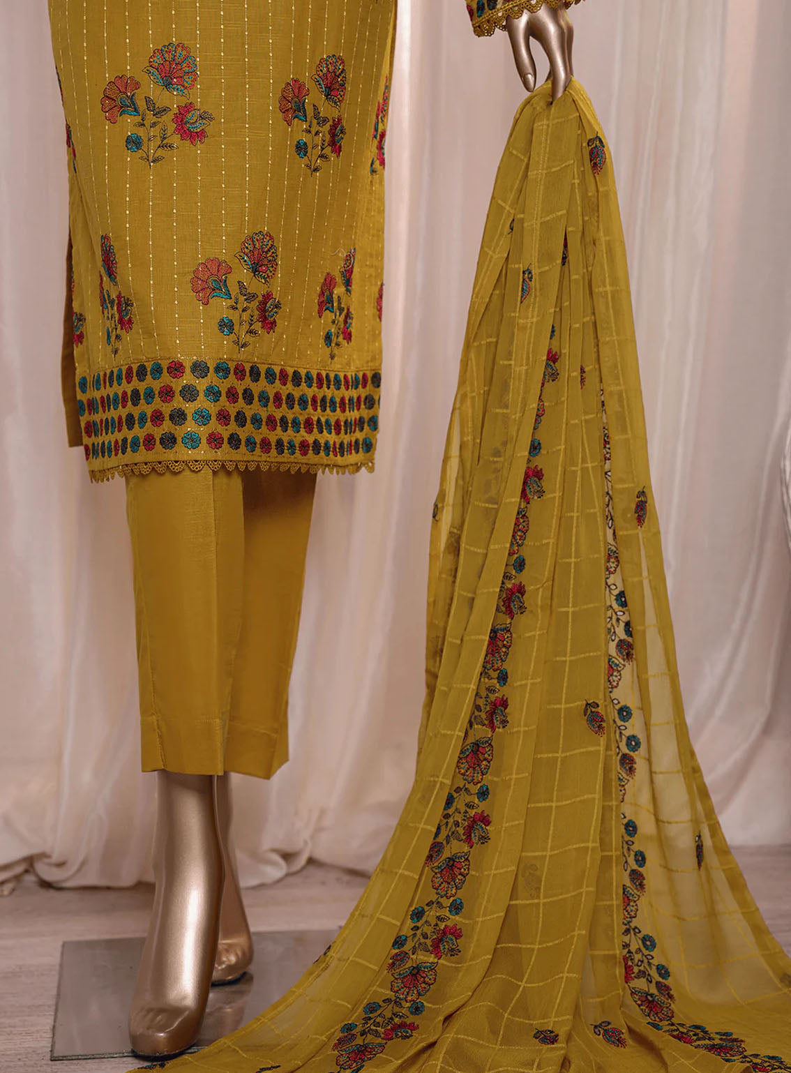 Dastan By HZ Textile Slub Embroidered Lawn 3 Piece Unstitched Suit HZ24DV2 D-01 Dastan By HZ Textile Slub Embroidered Lawn 3 Piece Unstitched Suit HZ24DV2 D-01