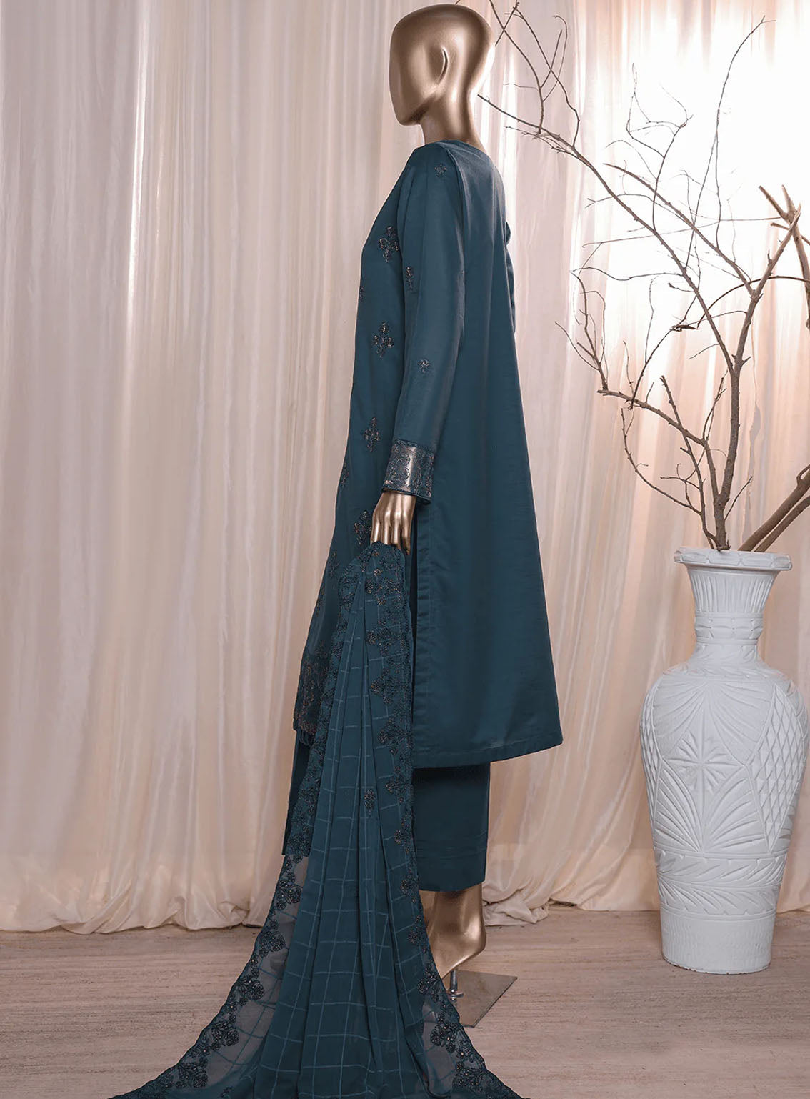 Dastan By HZ Textile Slub Embroidered Lawn 3 Piece Unstitched Suit HZ24DV2 D-06 Dastan By HZ Textile Slub Embroidered Lawn 3 Piece Unstitched Suit HZ24DV2 D-06