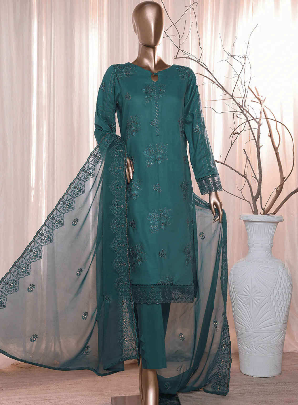 Dastan By HZ Textile Slub Embroidered Lawn 3 Piece Unstitched Suit HZ24DV2 D-4A Dastan By HZ Textile Slub Embroidered Lawn 3 Piece Unstitched Suit HZ24DV2 D-4A