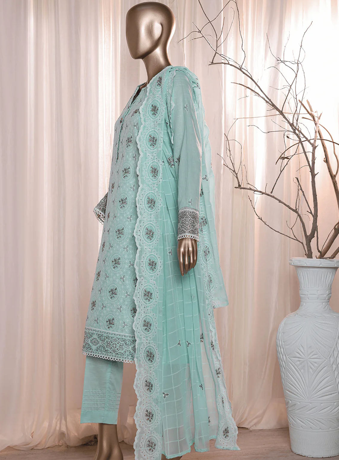 Dastan By HZ Textile Slub Embroidered Lawn 3 Piece Unstitched Suit HZ24DV2 D-5B Dastan By HZ Textile Slub Embroidered Lawn 3 Piece Unstitched Suit HZ24DV2 D-5B