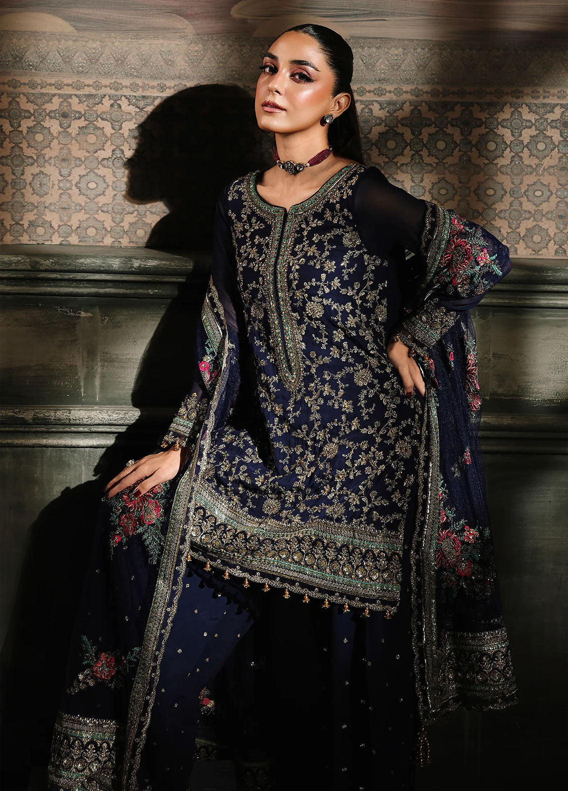 Dastan-E-Jashan By Charizma Embroidered Chiffon 4 Piece Unstitched Suit CH25DJV1 DJW-01 Dastan-E-Jashan By Charizma Embroidered Chiffon 4 Piece Unstitched Suit CH25DJV1 DJW-01