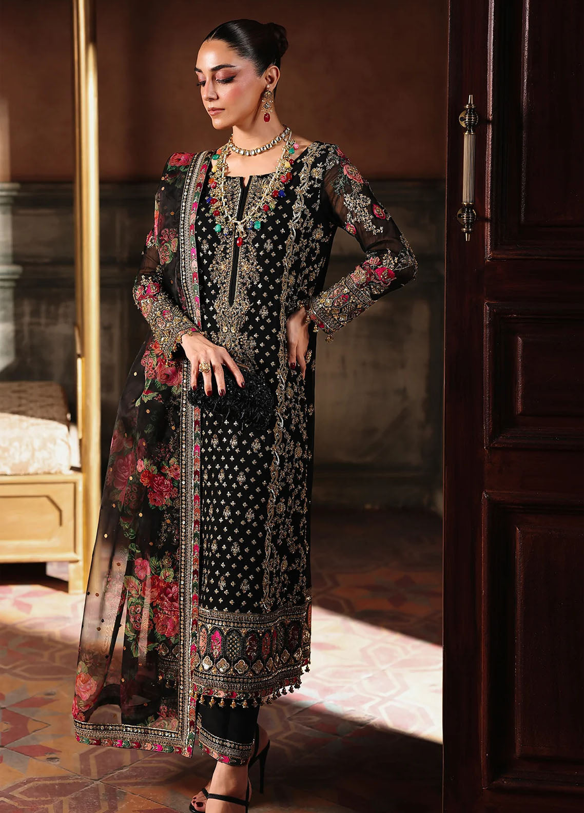 Dastan-E-Jashan By Charizma Embroidered Chiffon 4 Piece Unstitched Suit CH25DJV1 DJW-05 Dastan-E-Jashan By Charizma Embroidered Chiffon 4 Piece Unstitched Suit CH25DJV1 DJW-05