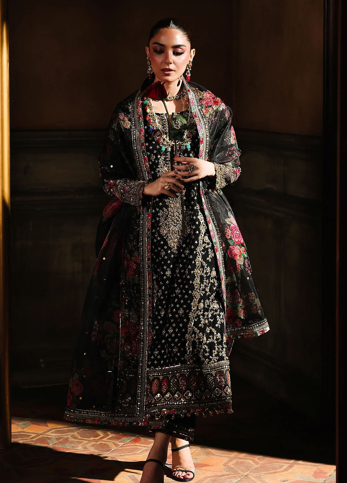 Dastan-E-Jashan By Charizma Embroidered Chiffon 4 Piece Unstitched Suit CH25DJV1 DJW-05 Dastan-E-Jashan By Charizma Embroidered Chiffon 4 Piece Unstitched Suit CH25DJV1 DJW-05