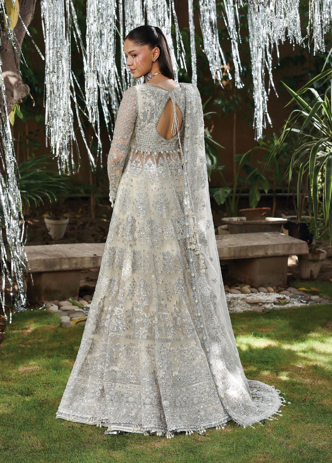 Dastangoi By Afrozeh Embroidered Net 3 Piece Unstitched Suit AF25DG D-06 TWILUNE Dastangoi By Afrozeh Embroidered Net 3 Piece Unstitched Suit AF25DG D-06 TWILUNE