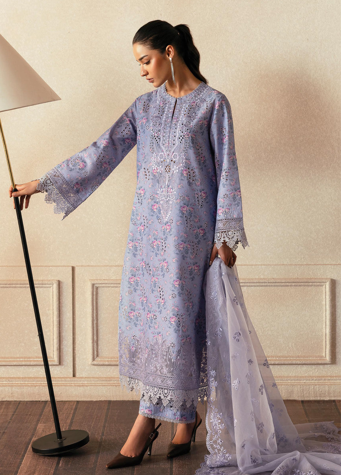 Daybreak By Afrozeh Embroidered Lawn 3 Piece Unstitched Suit AF25DB PK-08 DAWN DUSTED Daybreak By Afrozeh Embroidered Lawn 3 Piece Unstitched Suit AF25DB PK-08 DAWN DUSTED