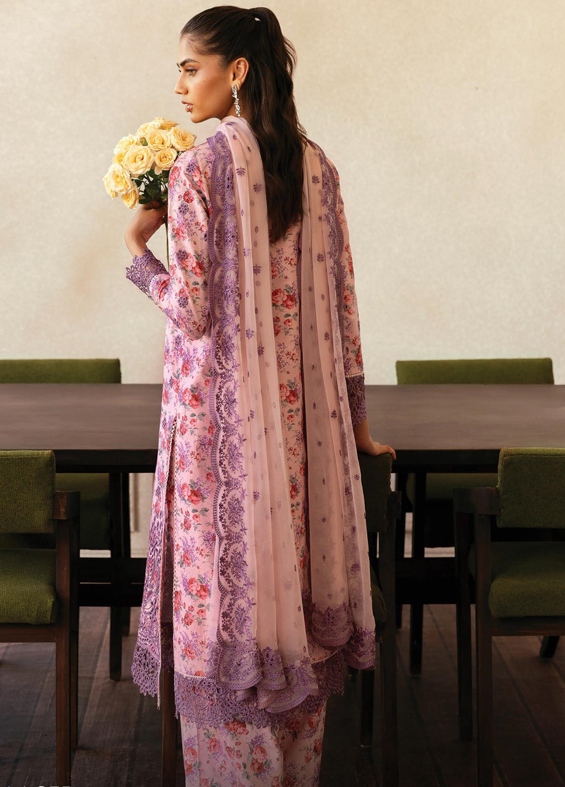 Daybreak By Afrozeh Embroidered Lawn 3 Piece Unstitched Suit AF25DB PK-09 DUSK LACED Daybreak By Afrozeh Embroidered Lawn 3 Piece Unstitched Suit AF25DB PK-09 DUSK LACED