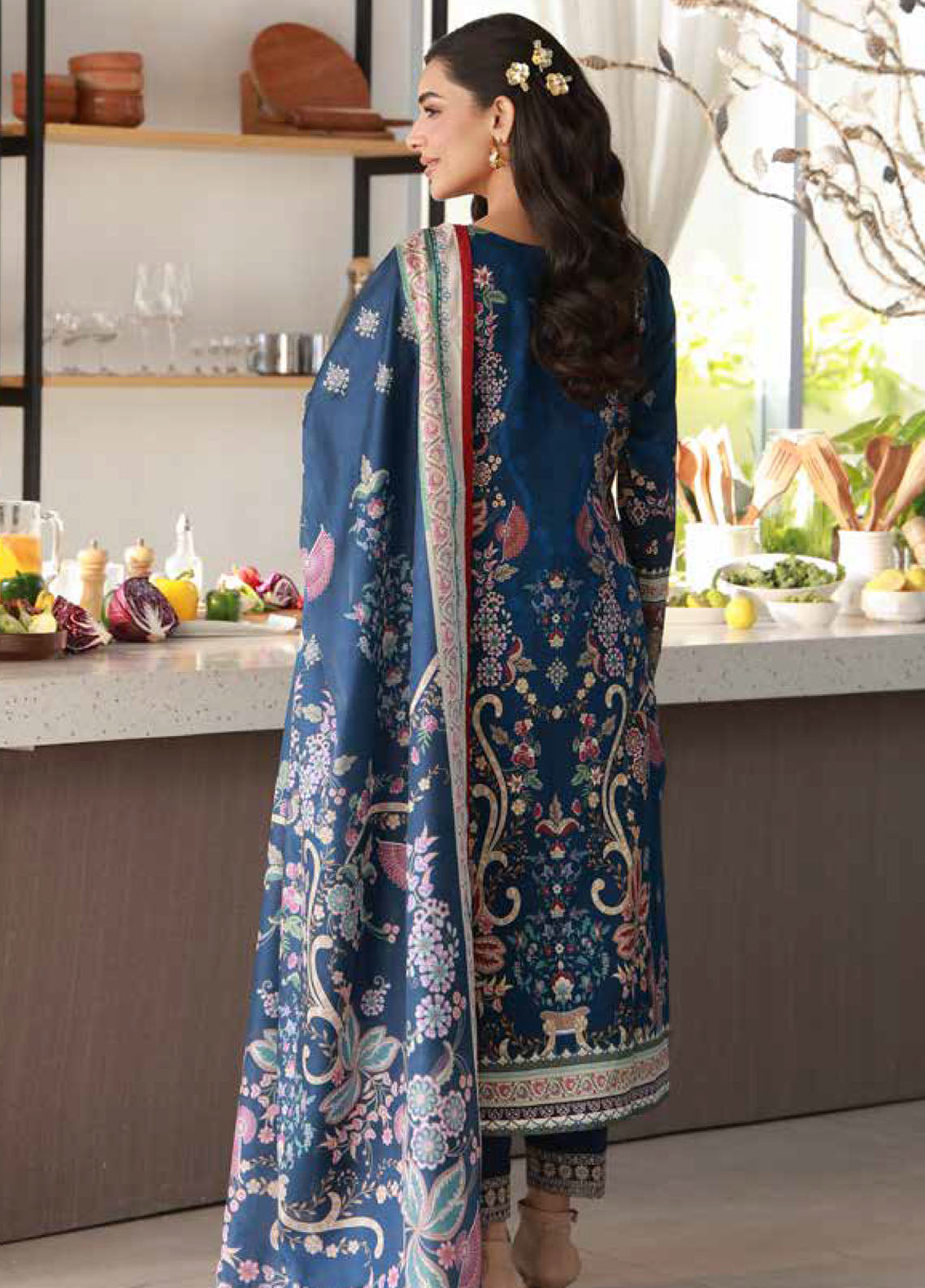 Delia By Gulaal Luxury Embroidered Lawn 3 Piece Unstitched Suit GL26DLLV1 D-10 ONYXA Delia By Gulaal Luxury Embroidered Lawn 3 Piece Unstitched Suit GL26DLLV1 D-10 ONYXA