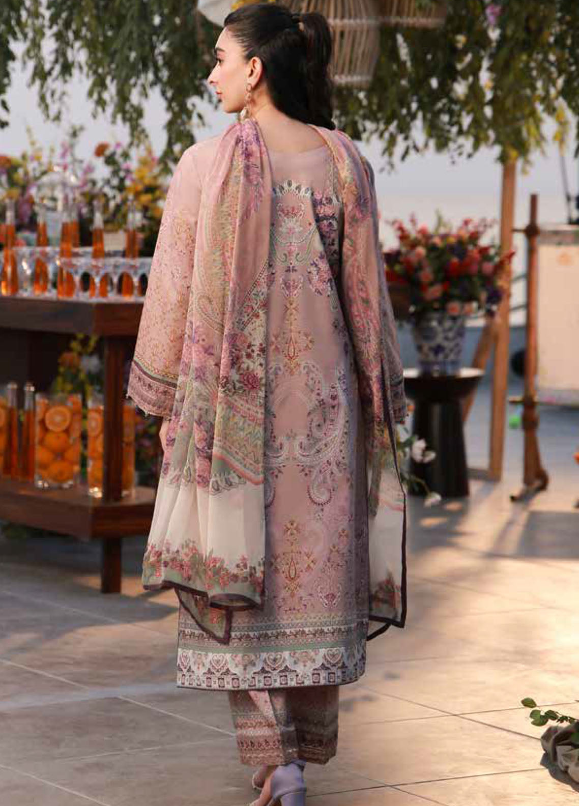 Delia By Gulaal Luxury Embroidered Lawn 3 Piece Unstitched Suit GL26DLLV1 D-11 AYLA Delia By Gulaal Luxury Embroidered Lawn 3 Piece Unstitched Suit GL26DLLV1 D-11 AYLA