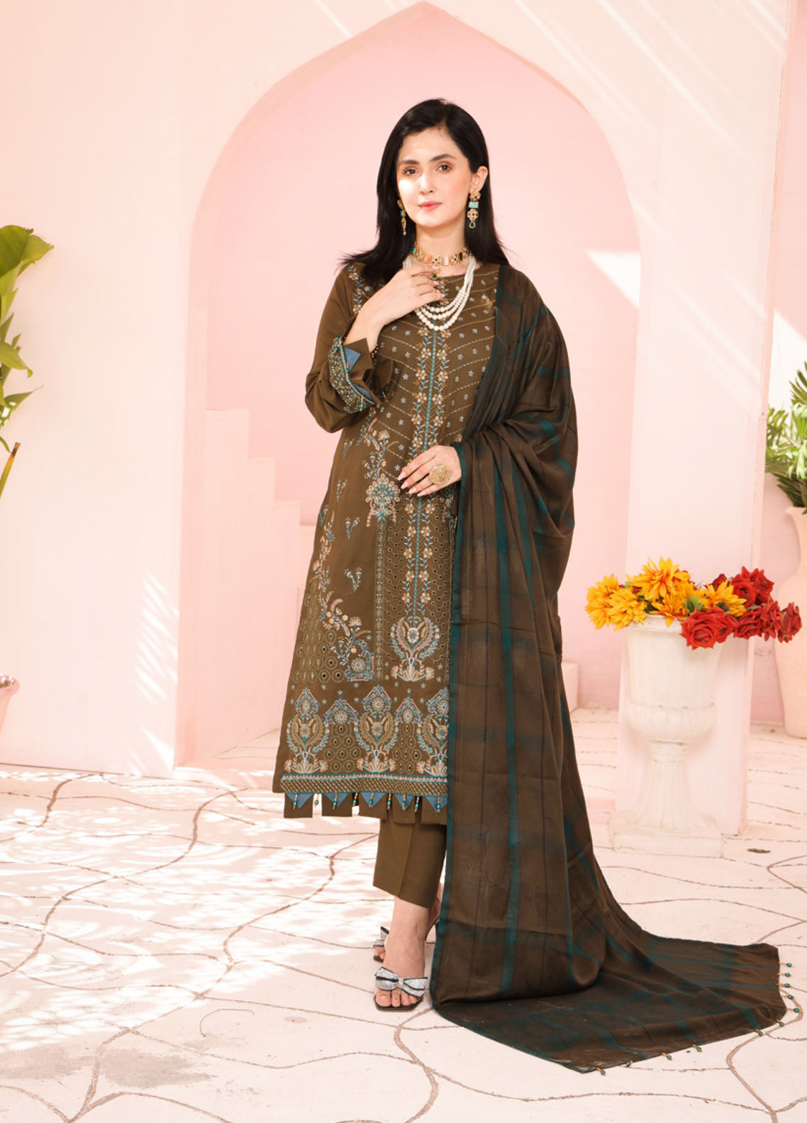 Delilah By Schick Dyed Embroidered Doriya 3 Piece Unstitched Suit SDH25DWD D-FS-01 Delilah By Schick Dyed Embroidered Doriya 3 Piece Unstitched Suit SDH25DWD D-FS-01