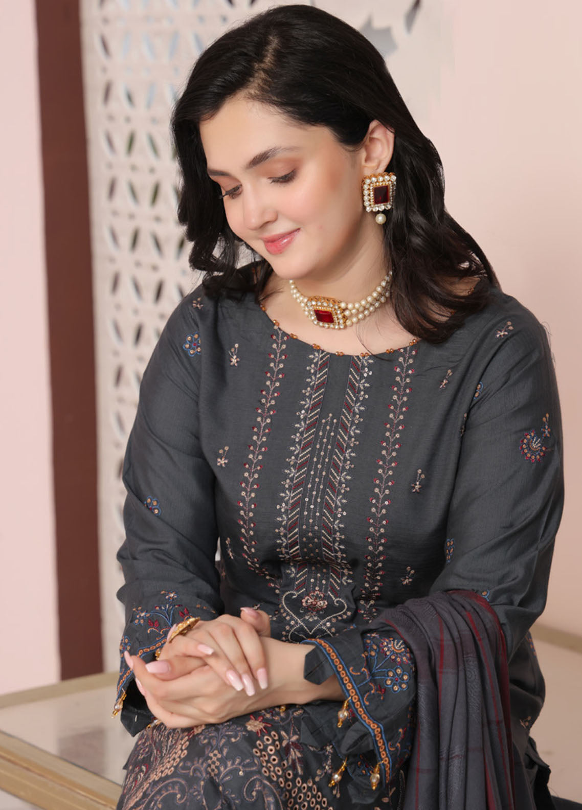 Delilah By Schick Dyed Embroidered Doriya 3 Piece Unstitched Suit SDH25DWD D-FS-04 Delilah By Schick Dyed Embroidered Doriya 3 Piece Unstitched Suit SDH25DWD D-FS-04