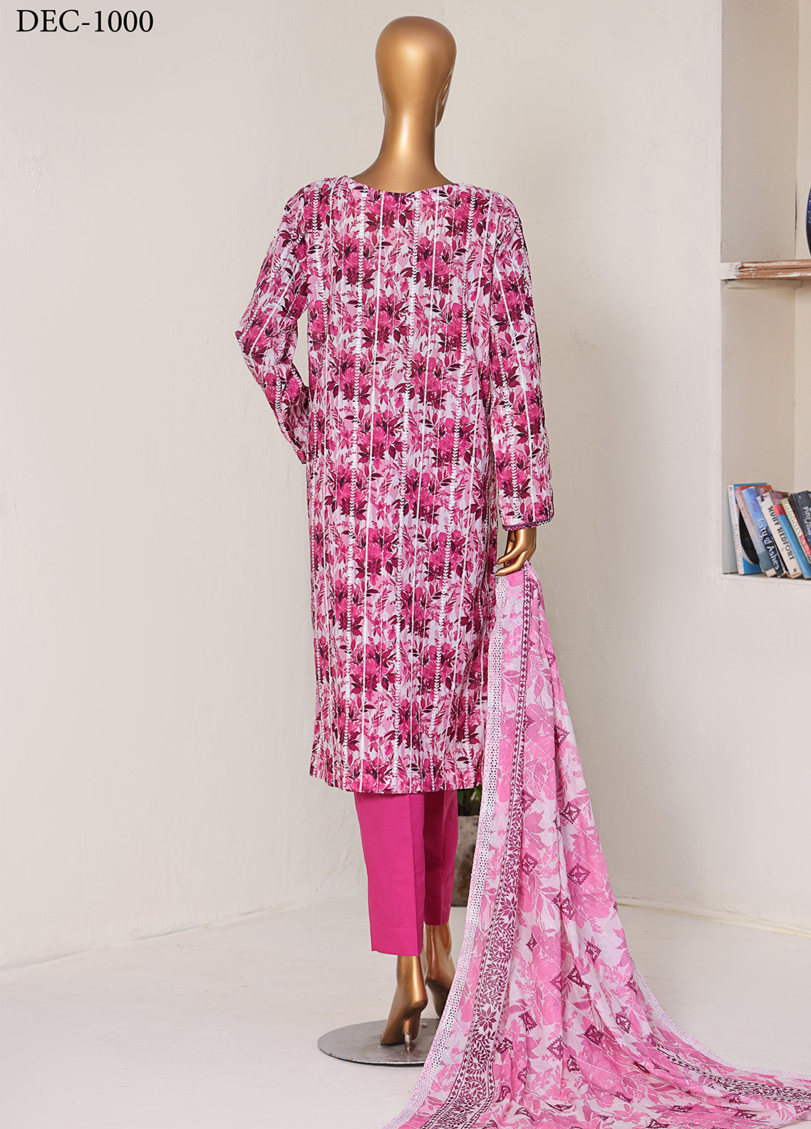 Dhagakari By HZ Textile Embroidered Lawn 3 Piece Unstitched Suit HZ25DEV2 DEC-1000 Dhagakari By HZ Textile Embroidered Lawn 3 Piece Unstitched Suit HZ25DEV2 DEC-1000