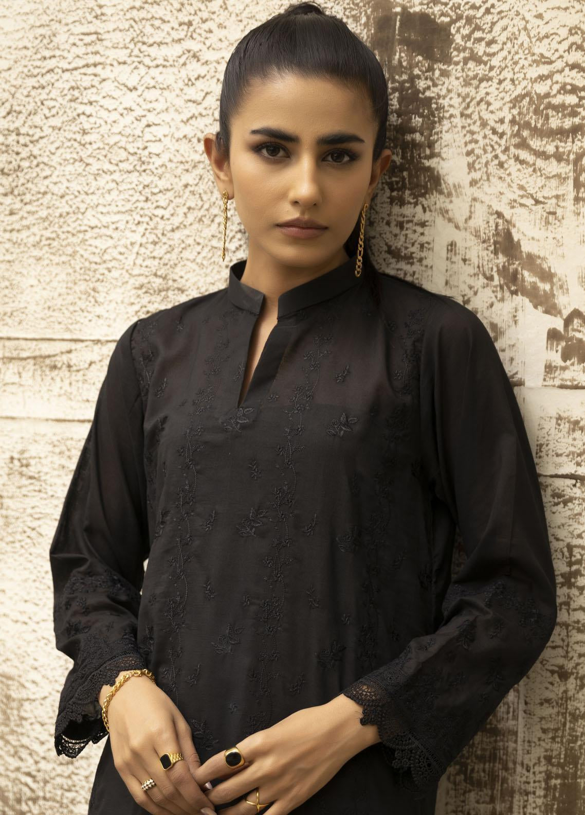 Dhanak Embroidered Lawn Stitched Kurti - DK24EL D-0465 Dhanak Embroidered Lawn Stitched Kurti - DK24EL D-0465