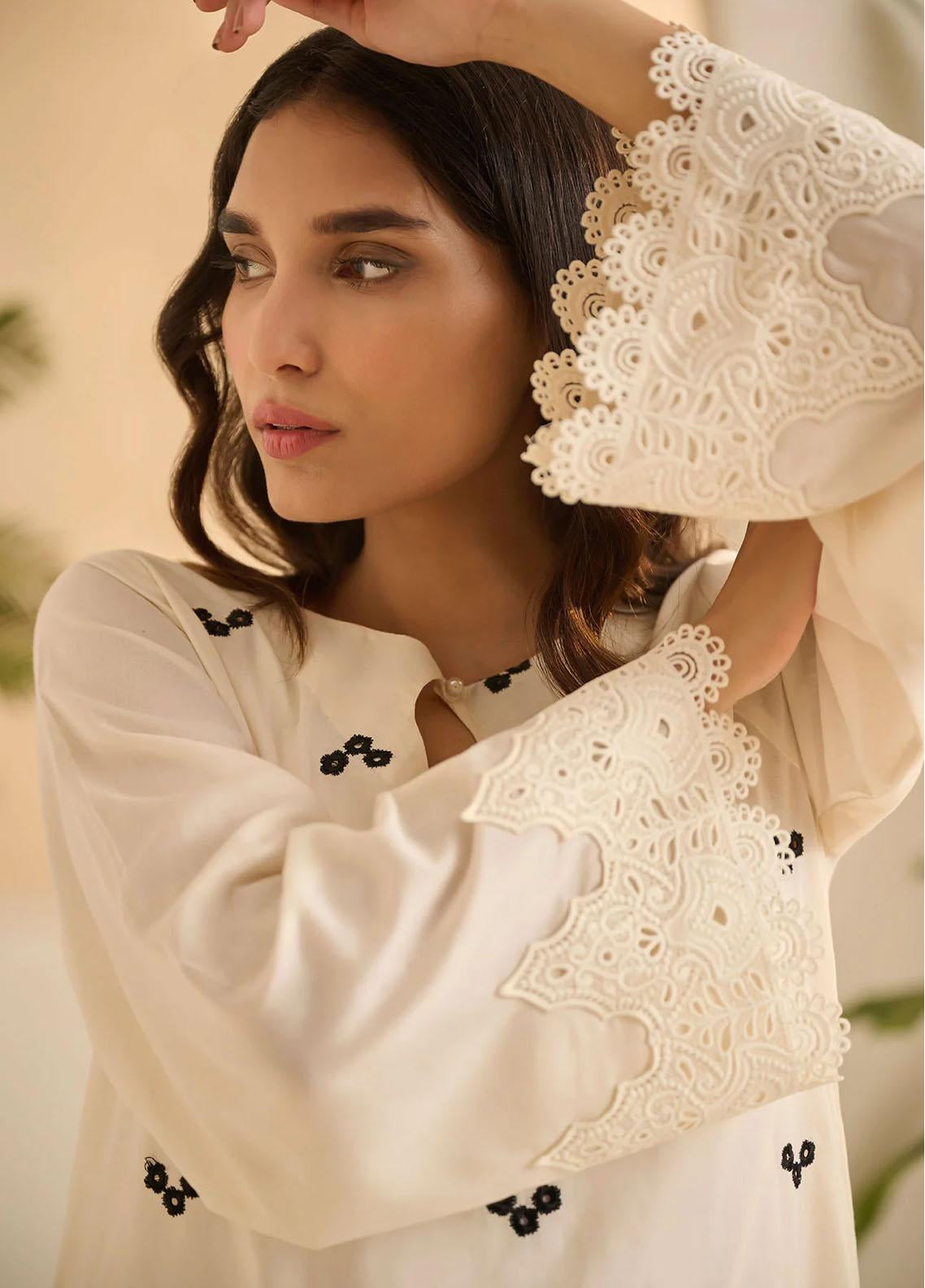 Dhanak Embroidered Lawn Stitched Kurti - DK24EL D-0508WT Dhanak Embroidered Lawn Stitched Kurti - DK24EL D-0508WT