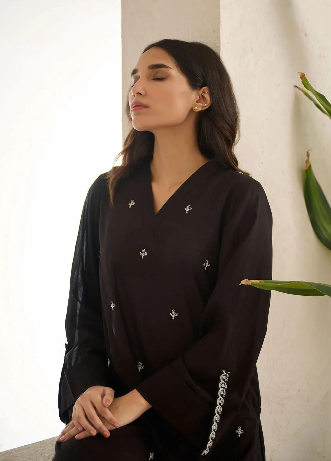 Dhanak Embroidered Lawn Stitched Kurti - DK24EL D-0510BK Dhanak Embroidered Lawn Stitched Kurti - DK24EL D-0510BK