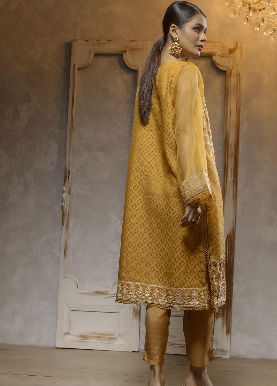 Dhanak Embroidered Lawn Stitched Kurti - DK24EL D-1656 Dhanak Embroidered Lawn Stitched Kurti - DK24EL D-1656