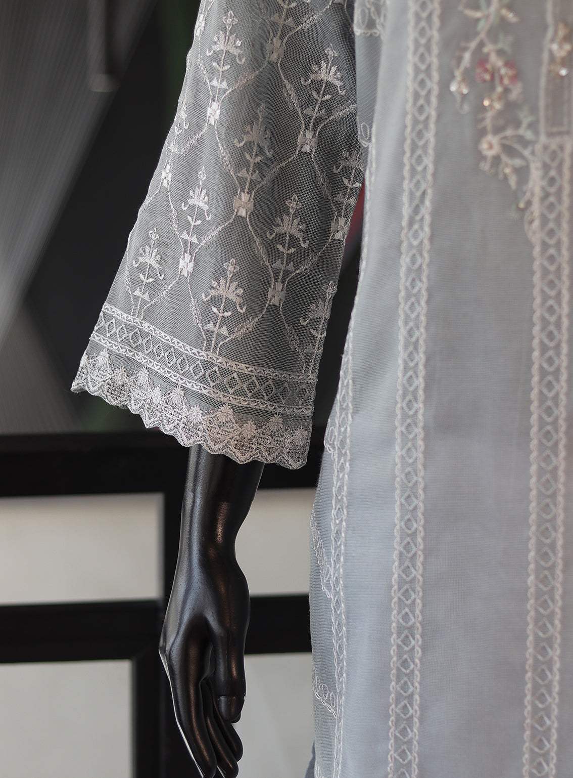Dhanak Embroidered Lawn Kurti Stitched Suit - DK24EL D-1661 Dhanak Embroidered Lawn Kurti Stitched Suit - DK24EL D-1661