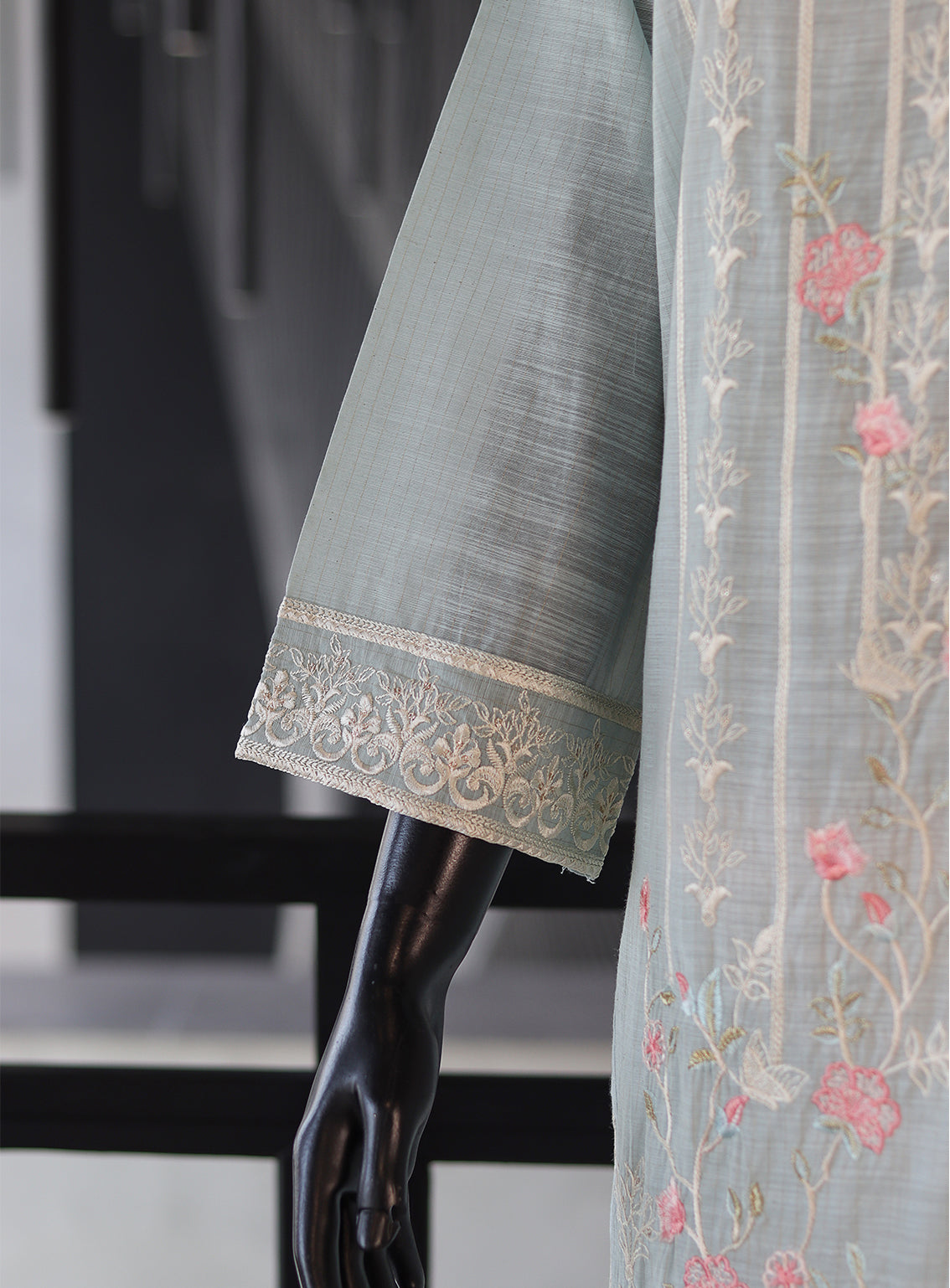 Dhanak Embroidered Lawn Stitched Kurti - DK24EL D-1807 Dhanak Embroidered Lawn Stitched Kurti - DK24EL D-1807