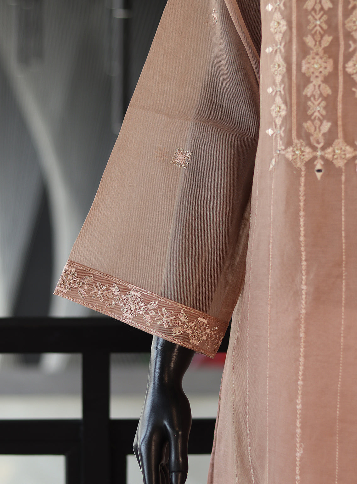 Dhanak Embroidered Lawn Stitched Kurti - DK24EL D-1839 Dhanak Embroidered Lawn Stitched Kurti - DK24EL D-1839