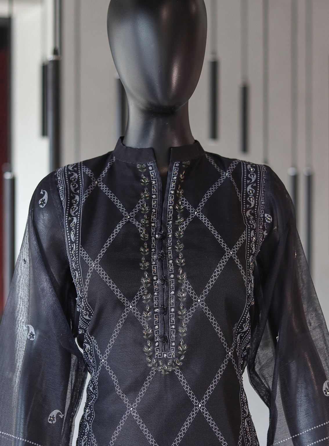 Dhanak Embroidered Lawn Stitched Kurti - DK24EL D-1844 Dhanak Embroidered Lawn Stitched Kurti - DK24EL D-1844